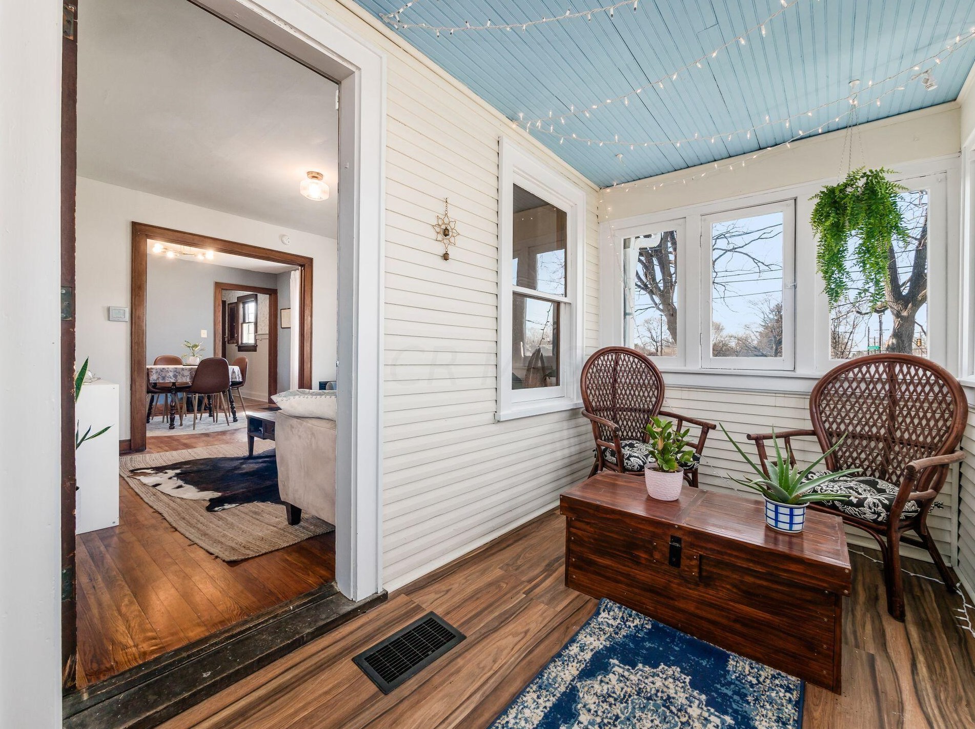 2908 Fairwood Ave, Columbus OH  43207-2651 exterior