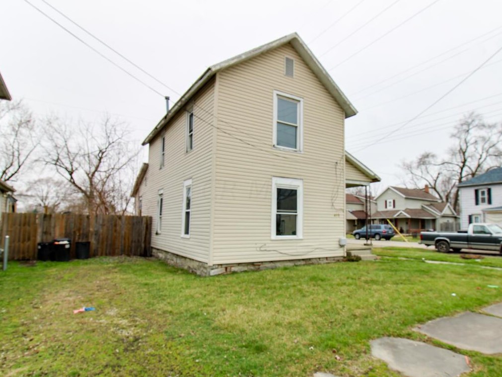 495 Mound St, Marion, OH 43302-6173