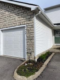 4668 Shalers Dr, Columbus, OH 43228-6521