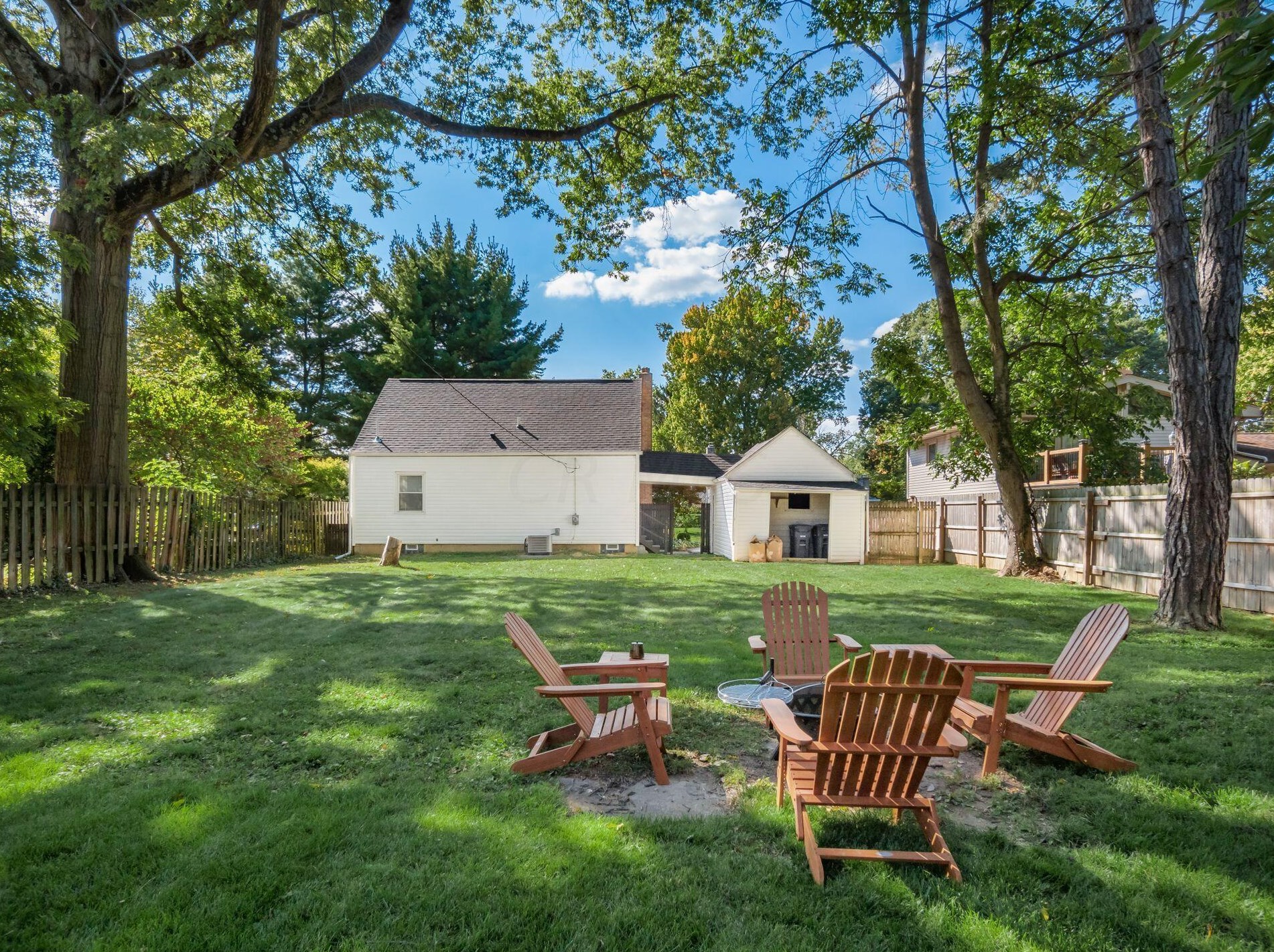 146 Virginialee Rd, Columbus OH  43209-7503 exterior