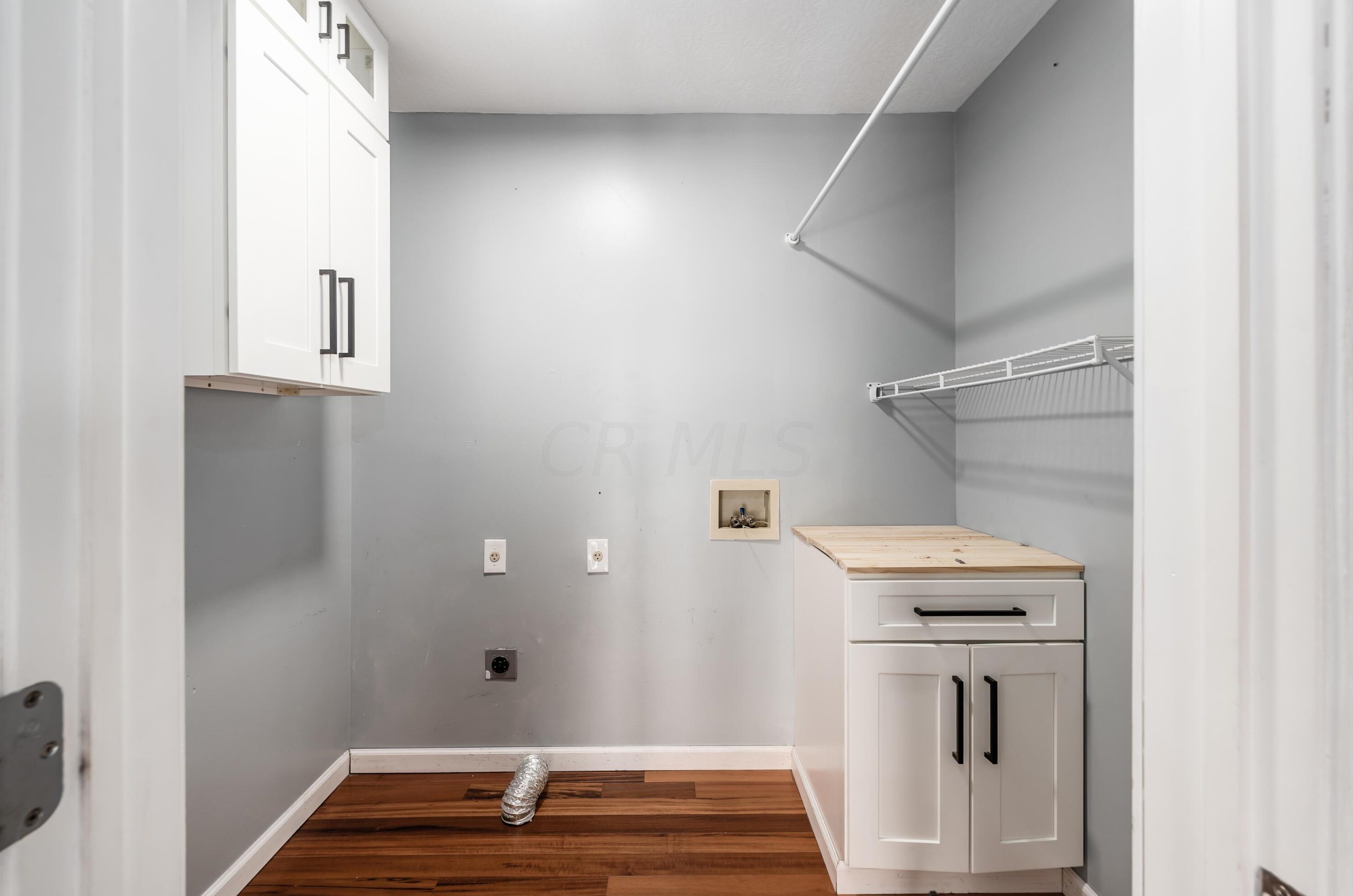 6436 Hemmingford Dr, Cnl Wnchstr OH  43110-8632 exterior