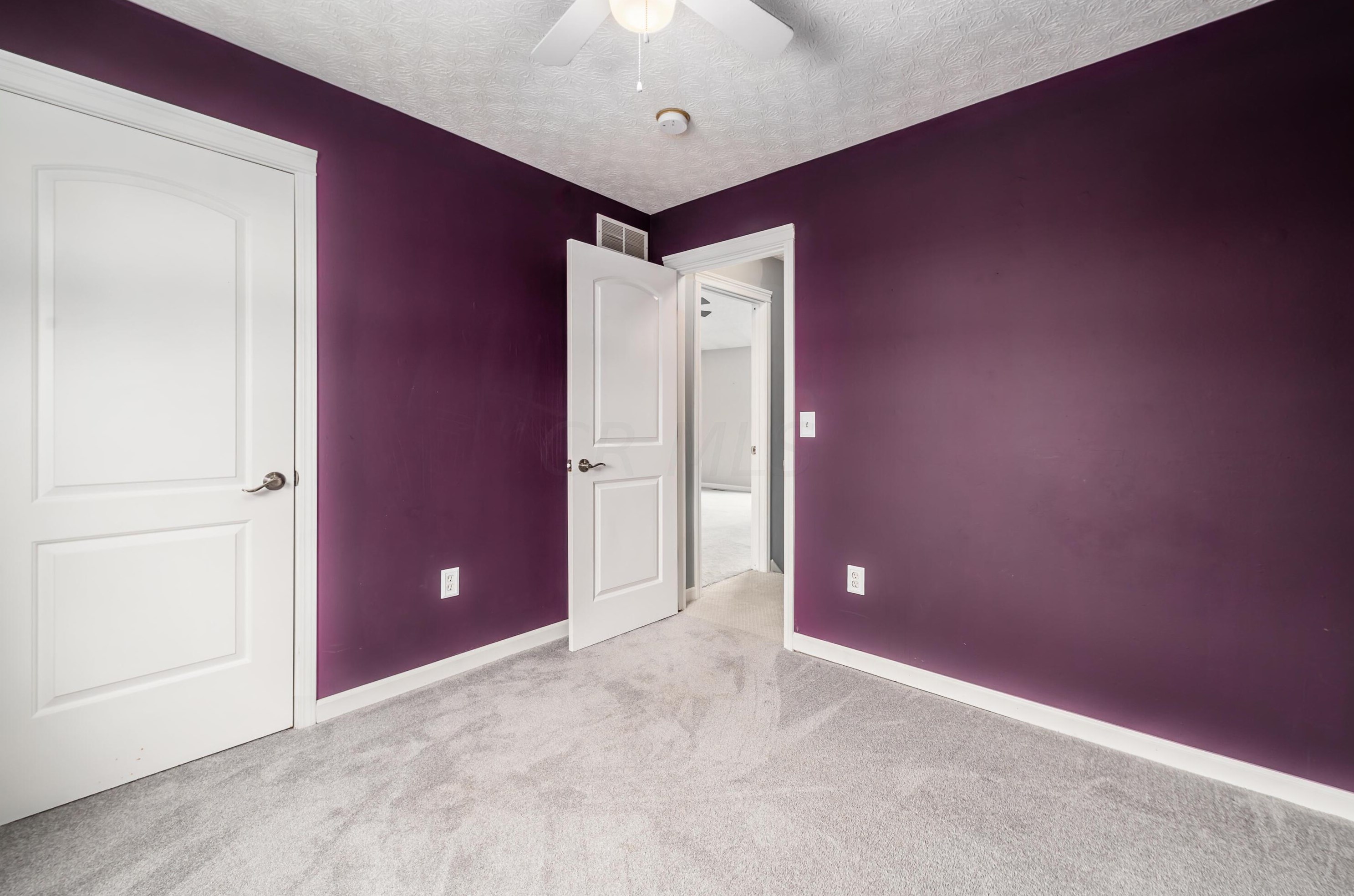 6436 Hemmingford Dr, Cnl Wnchstr OH  43110-8632 exterior