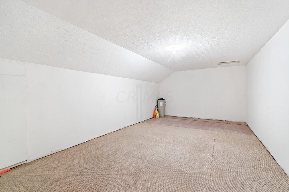 345 Cover Pl, Columbus OH 43235-6452 exterior