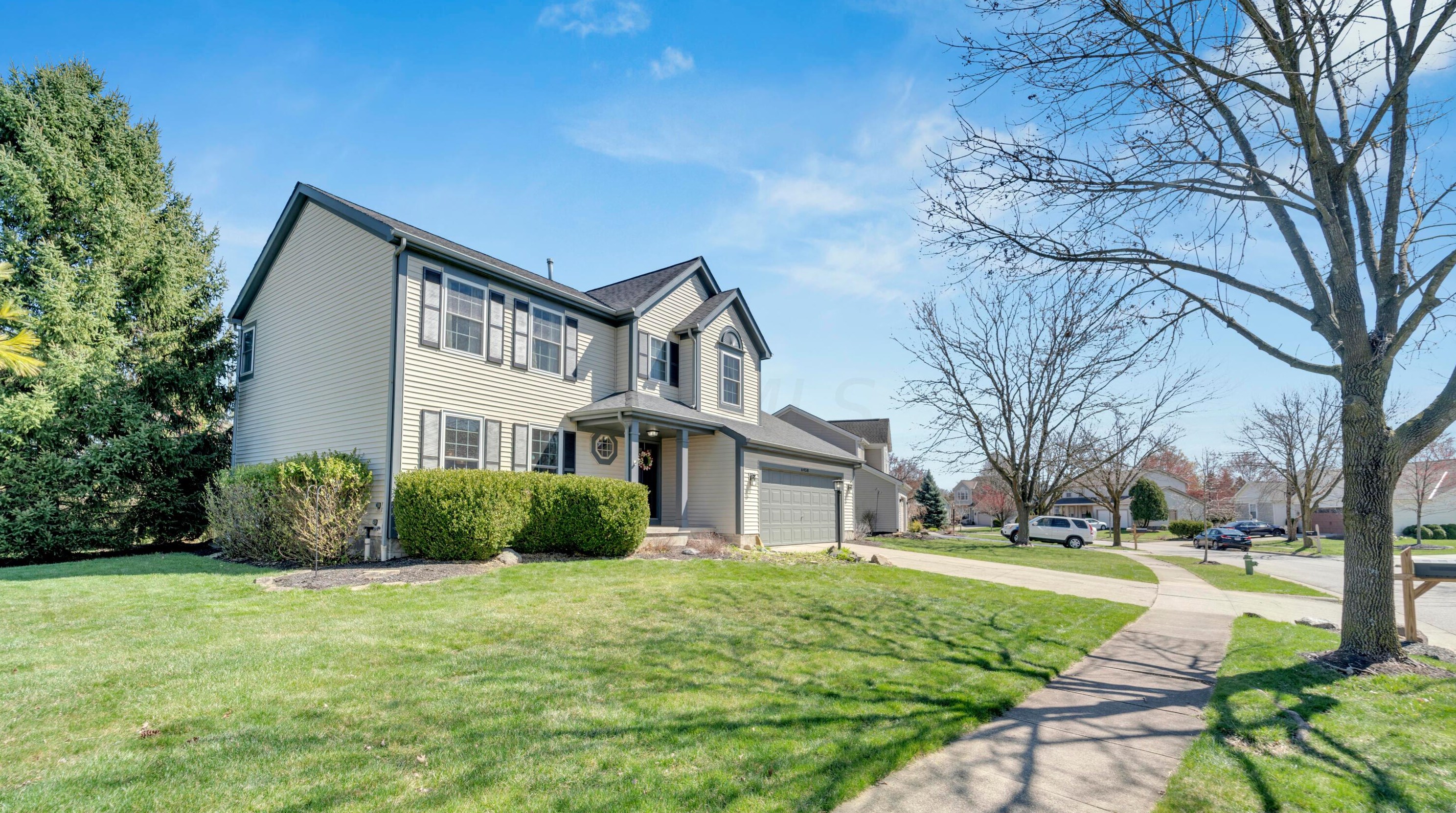 6458 Wyndburne Dr, Dublin, OH 43016-2254