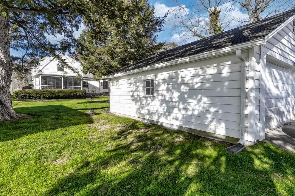 210 Fair Ave, Lancaster OH 43130-2320 exterior