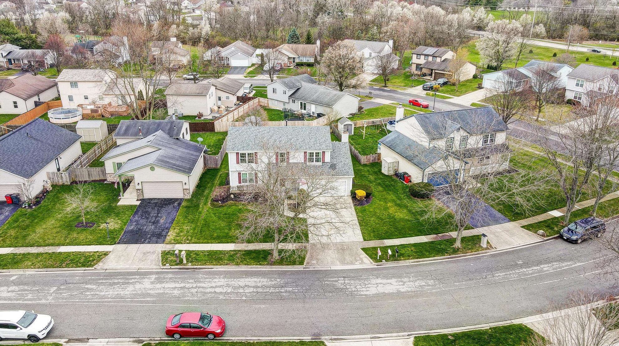2425 Stargrass Ave, Darbydale, OH 43123
