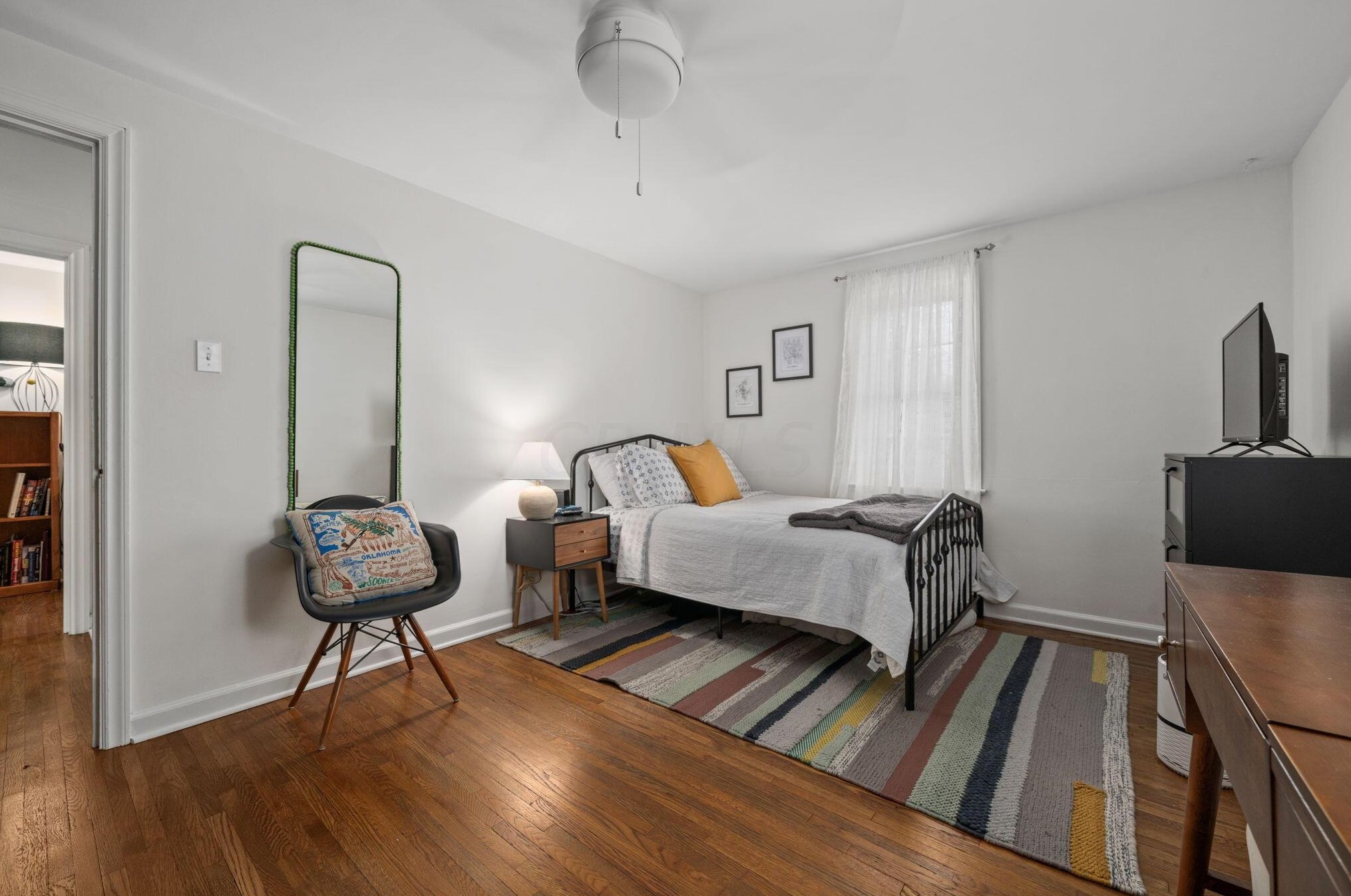 946 Grandon Ave, Columbus OH  43209-2529 exterior