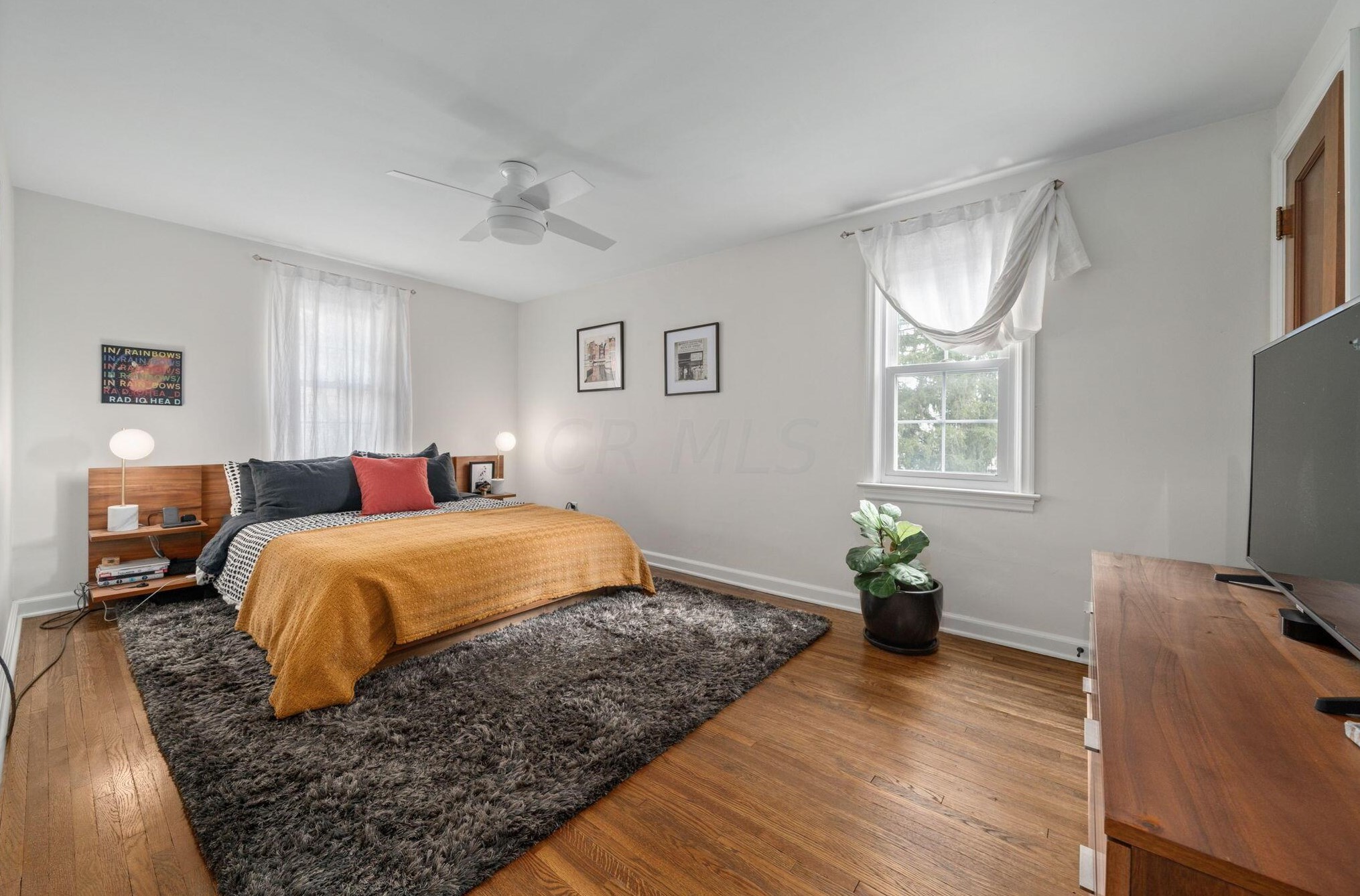 946 Grandon Ave, Columbus OH  43209-2529 exterior