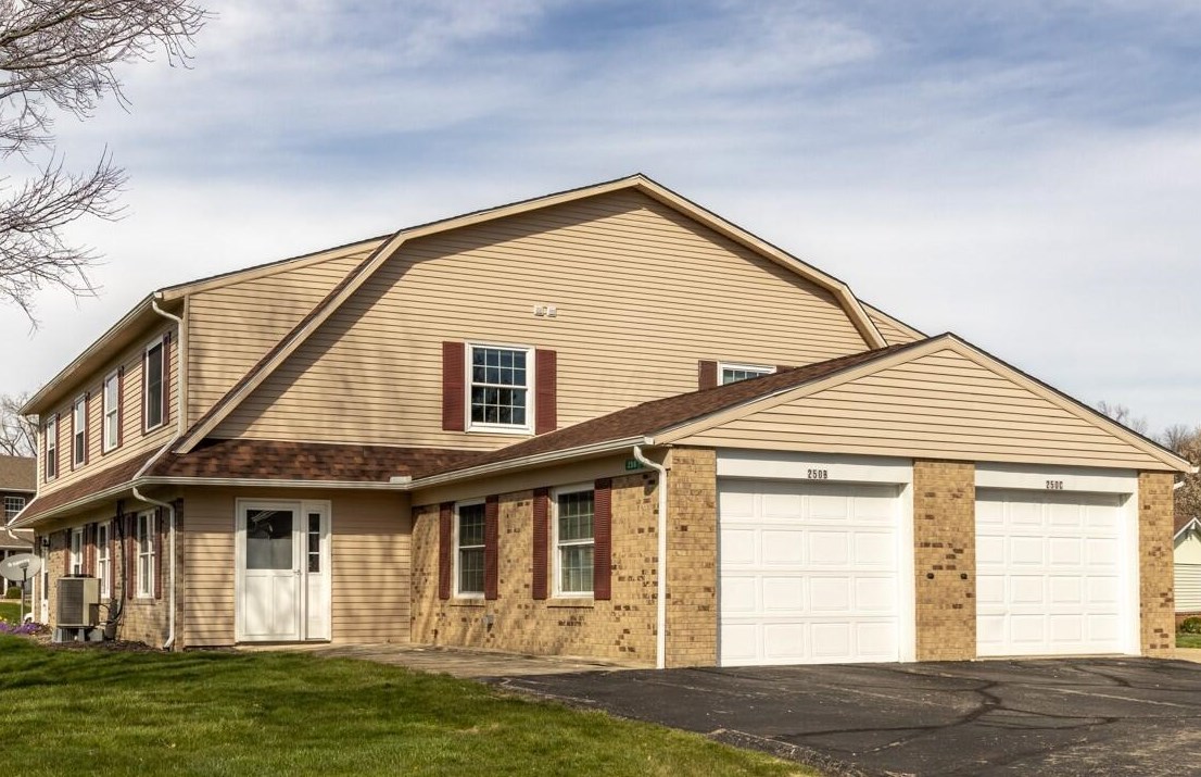 250 Trace Dr #b, Lancaster, OH 43130