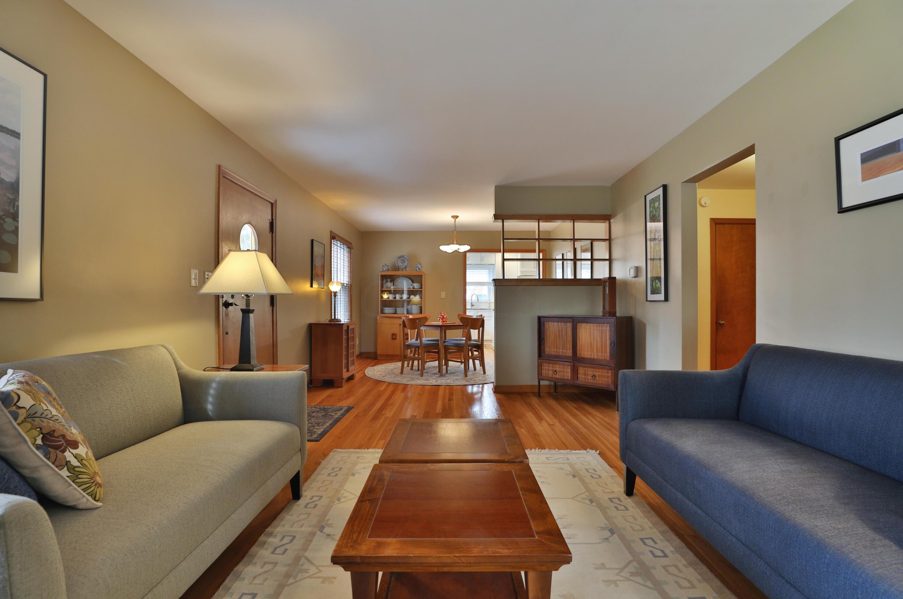 670 Glenmont Ave, Columbus OH 43214-3254 exterior