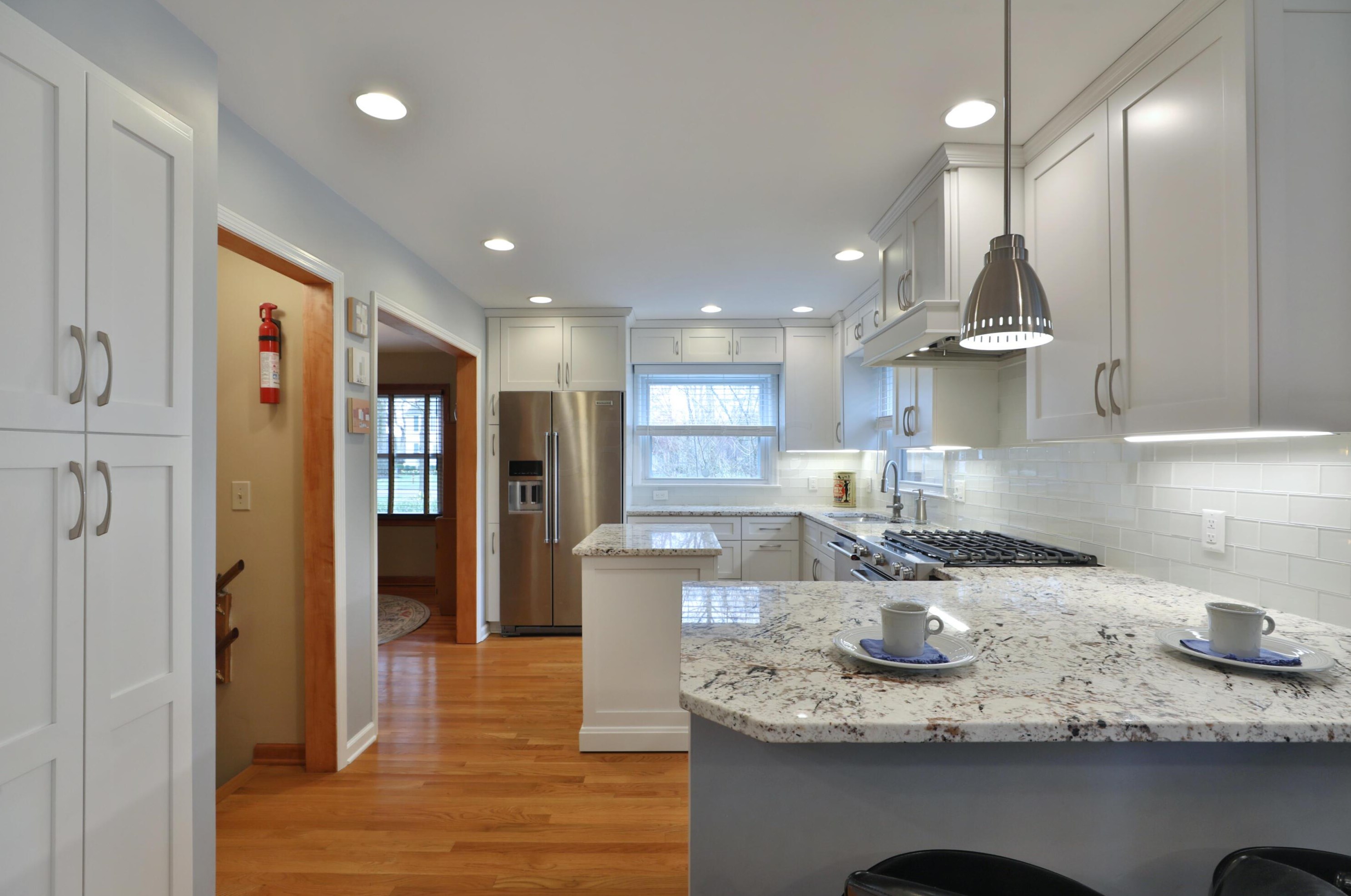 670 Glenmont Ave, Columbus OH 43214-3254 exterior