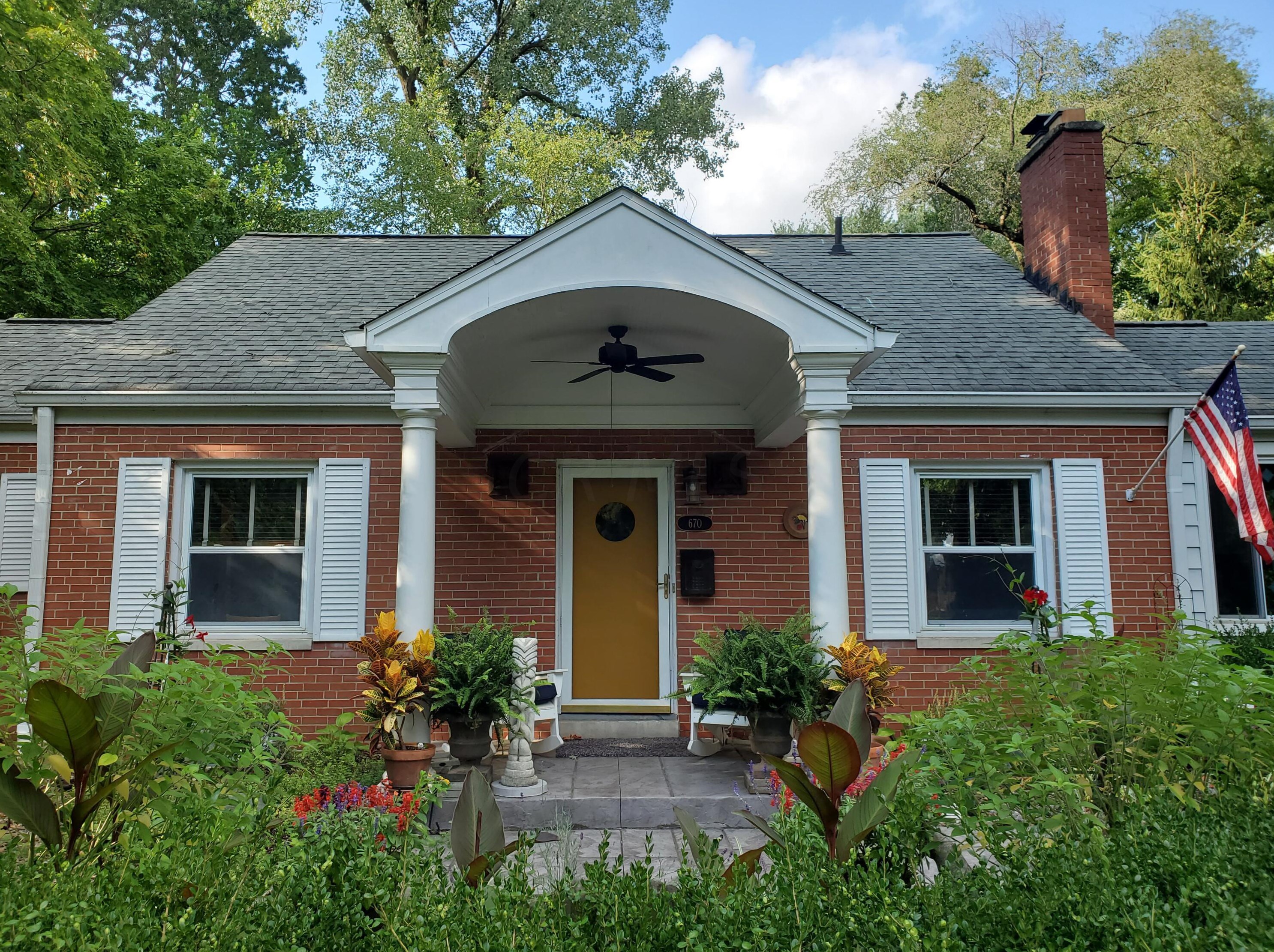 670 Glenmont Ave, Columbus, OH 43214-3212
