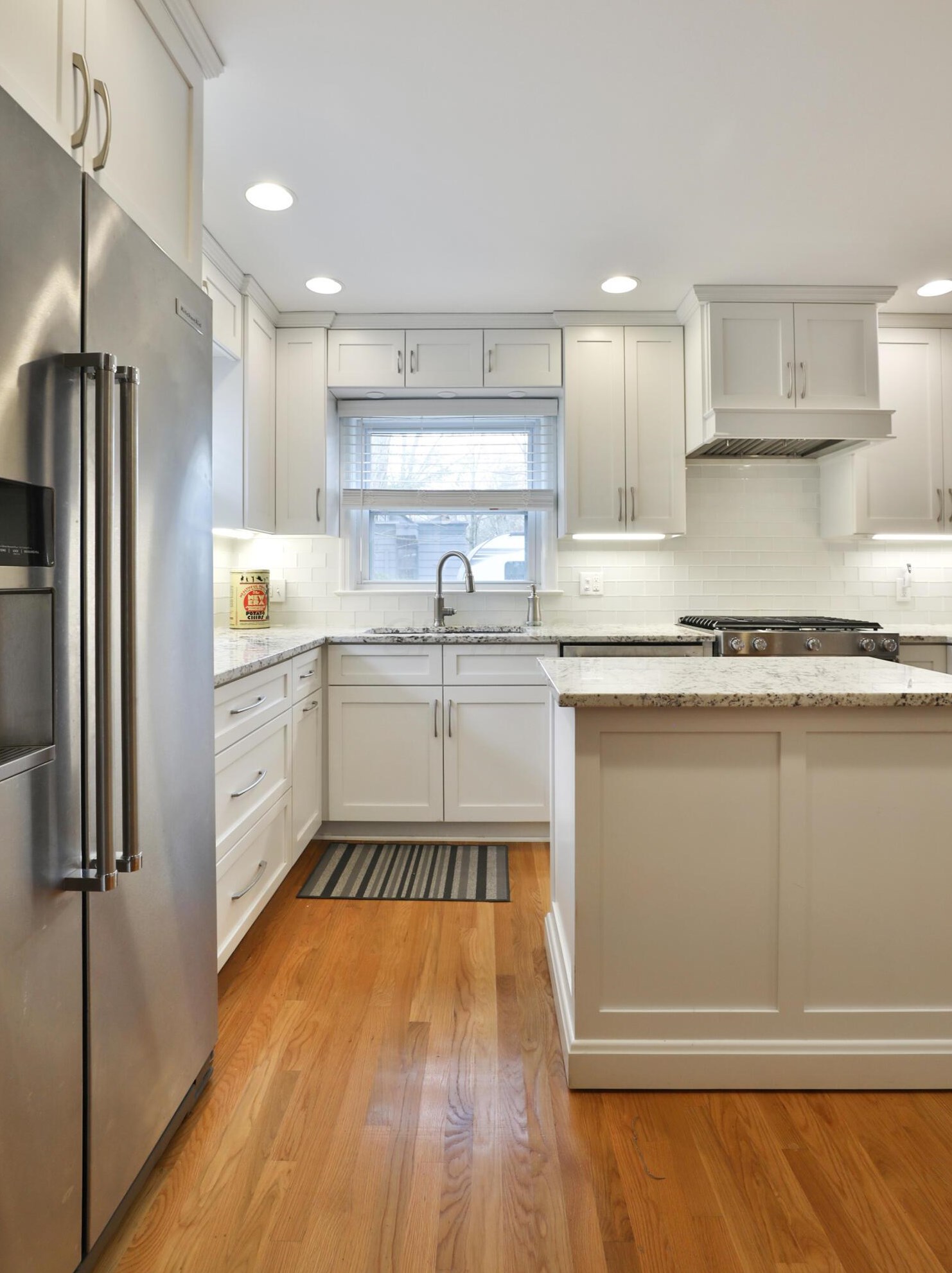 670 Glenmont Ave, Columbus OH 43214-3254 exterior