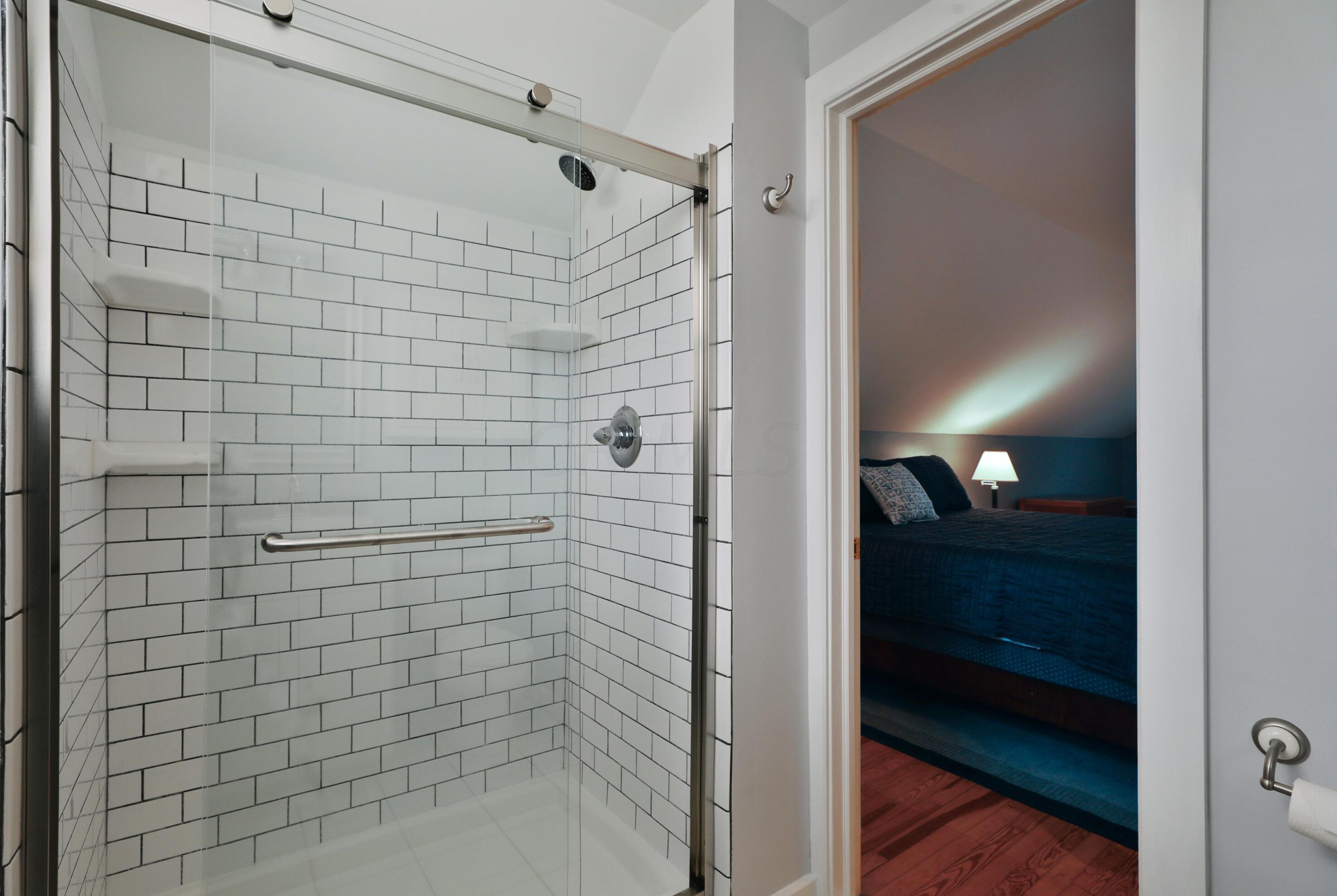 670 Glenmont Ave, Columbus OH 43214-3254 exterior