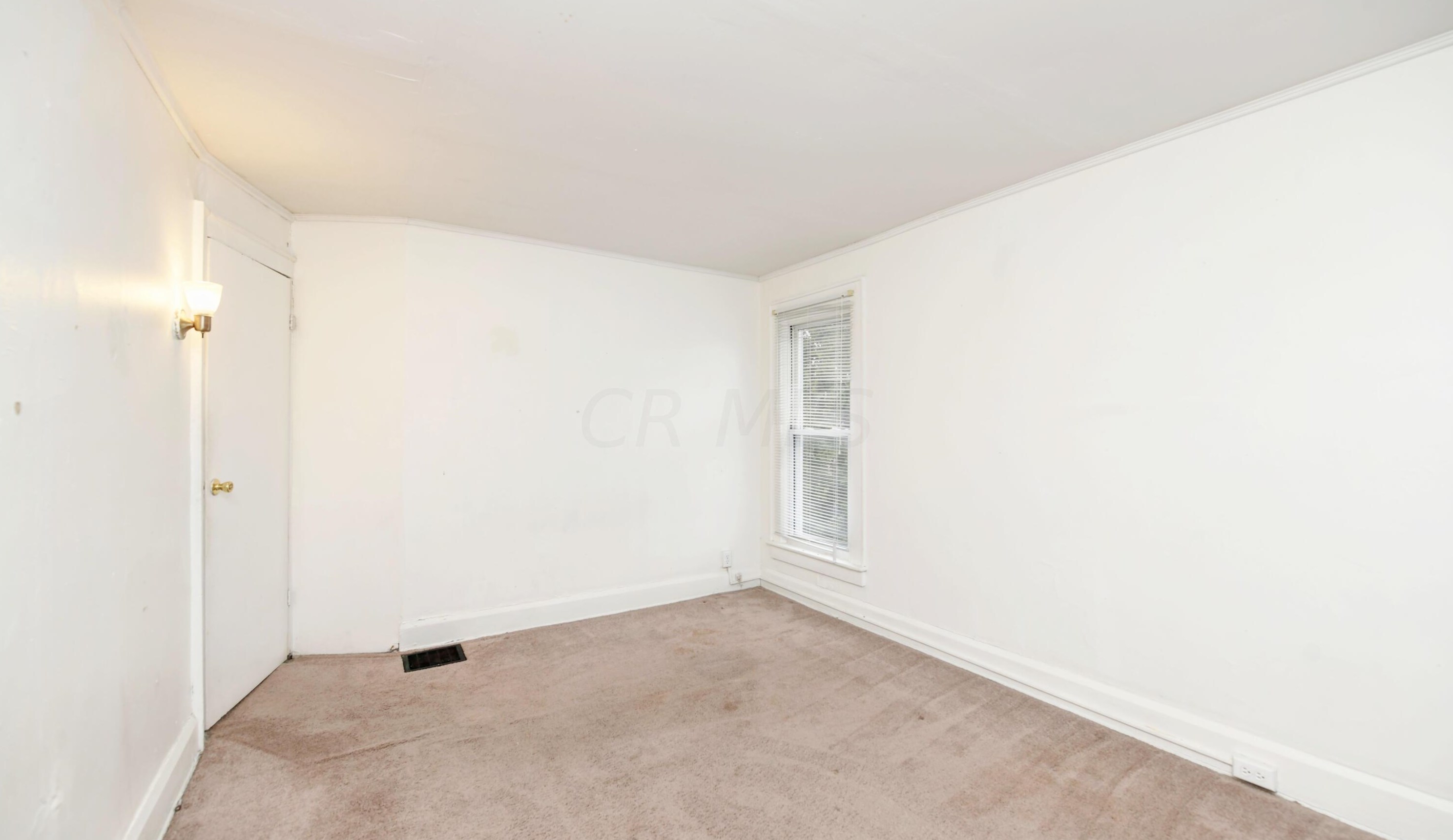 344 Loeffler Ave, Columbus OH exterior