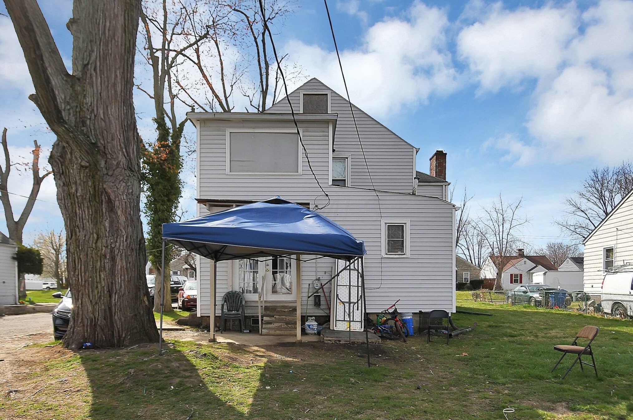 674 Napoleon Ave, Columbus OH  43213-4234 exterior