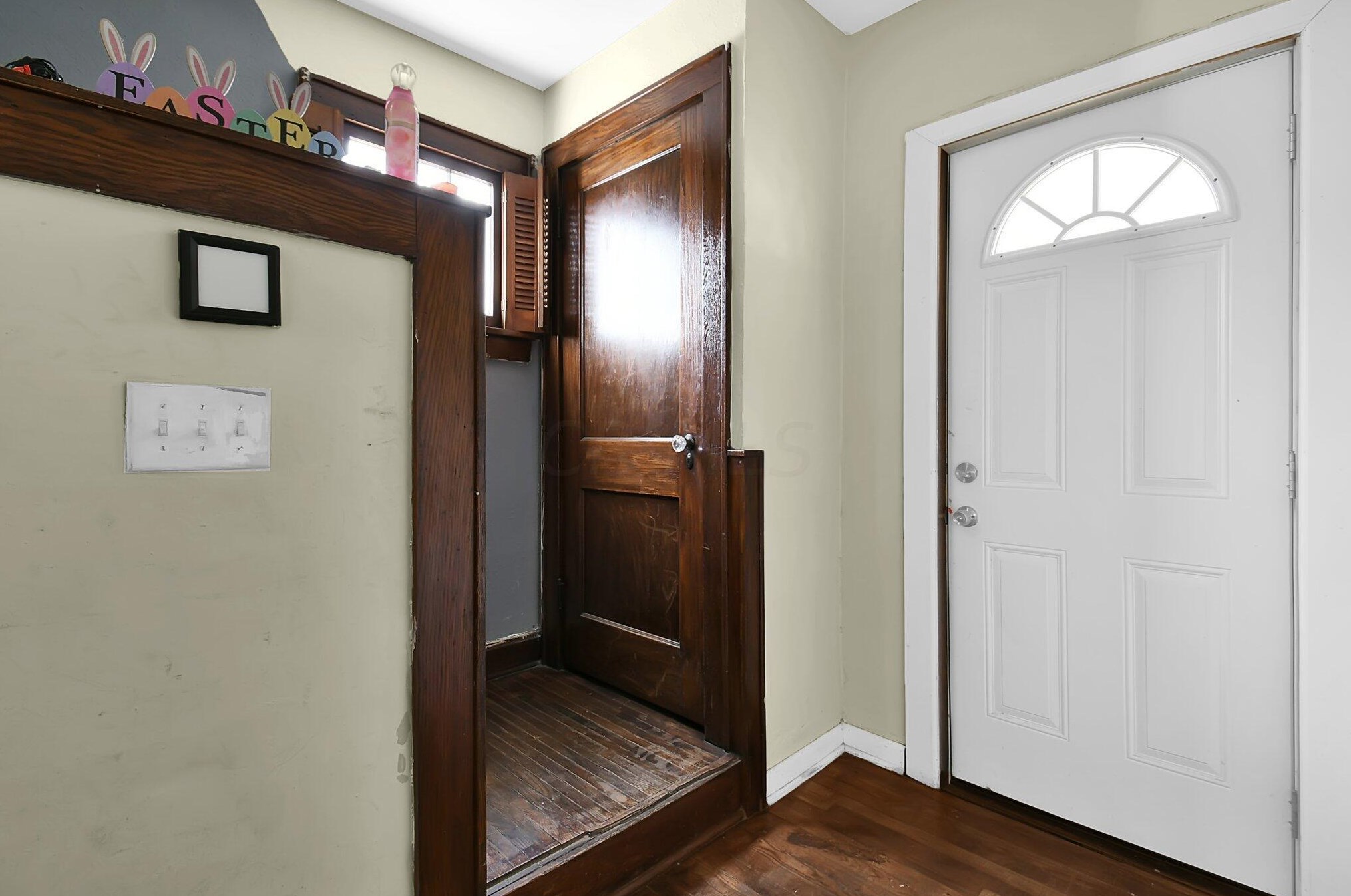 674 Napoleon Ave, Columbus, OH 43213-2751