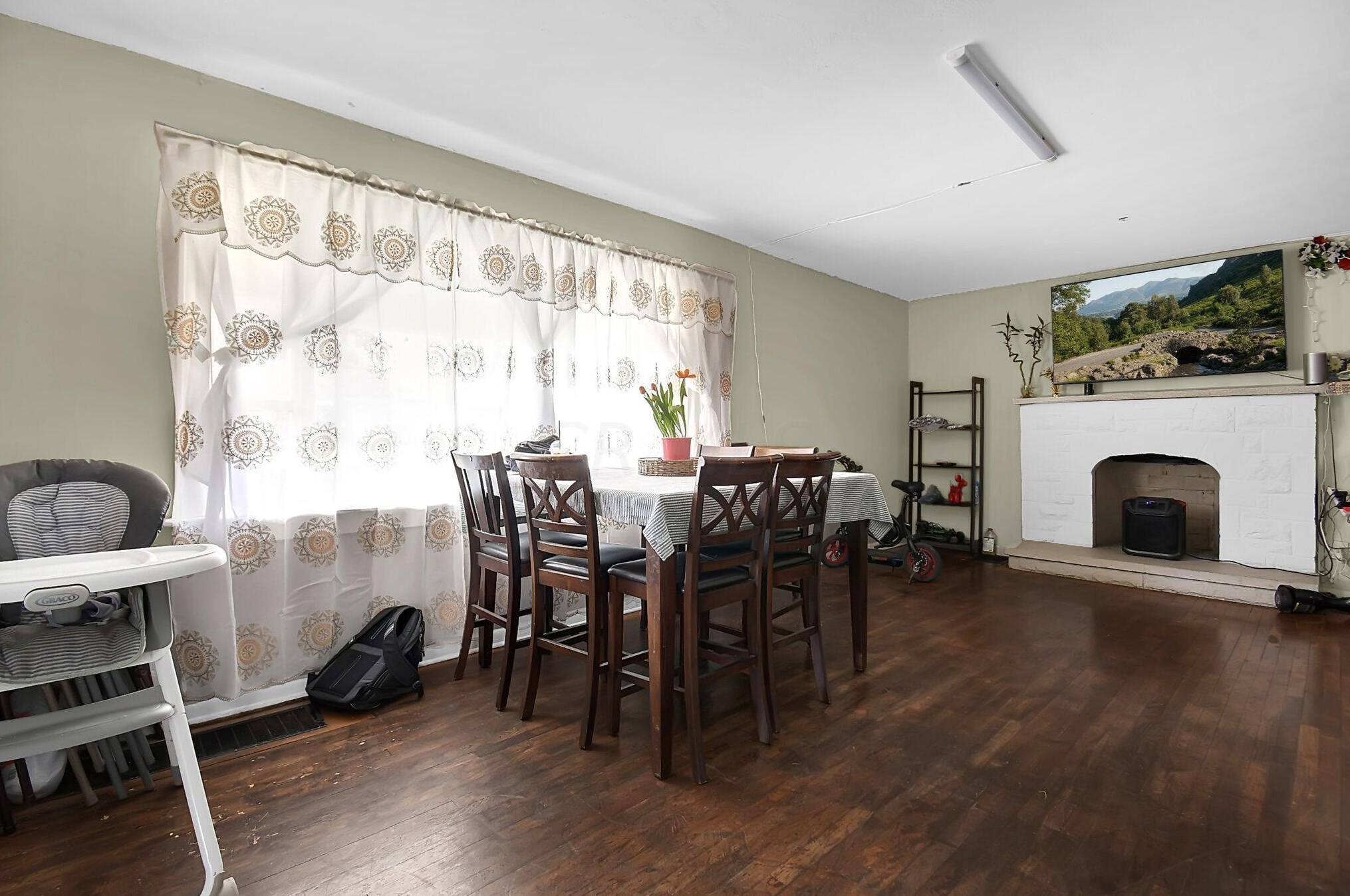 674 Napoleon Ave, Columbus OH  43213-2751 exterior