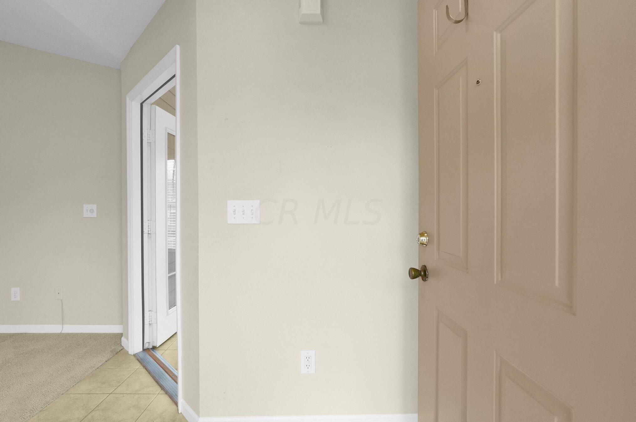 1250 Allington Ln, Columbus, OH 43240-6093