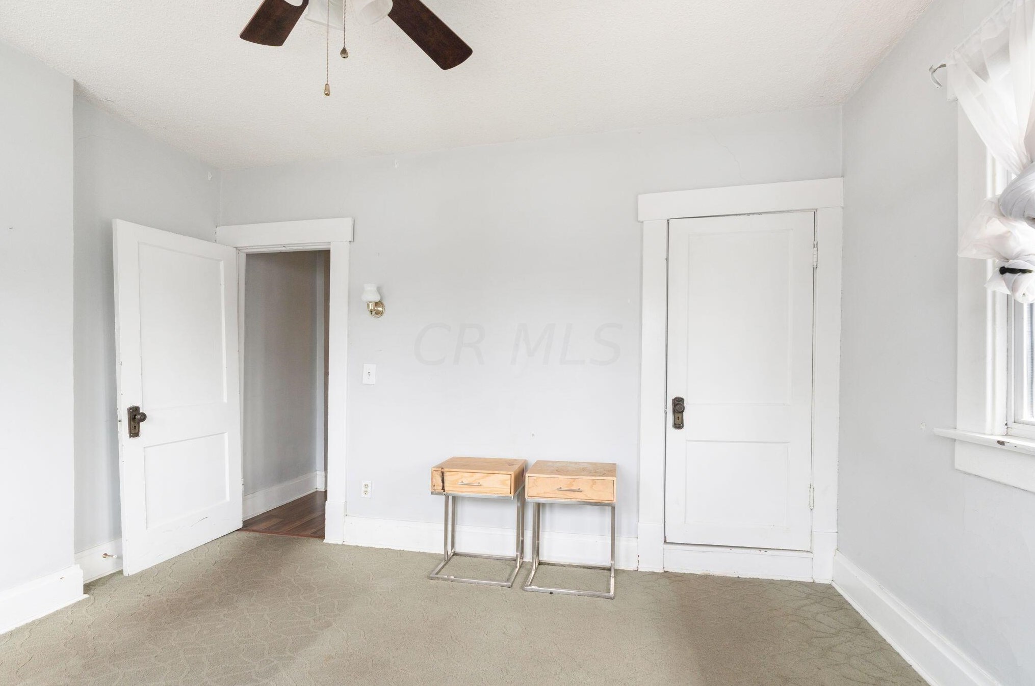 2507 Indianola Ave, Columbus OH 43202-2427 exterior