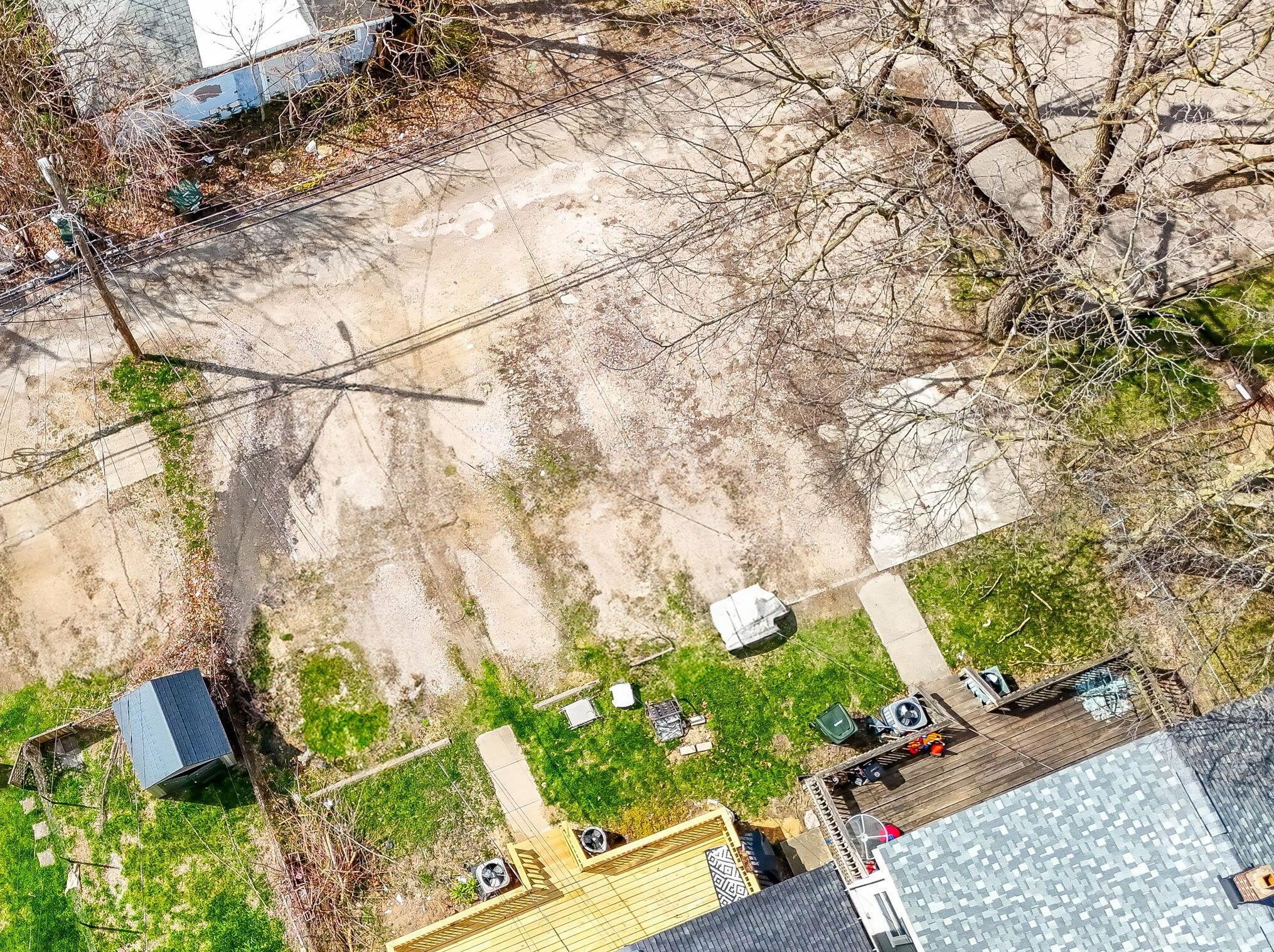 2507 Indianola Ave, Columbus OH 43202-2427 exterior