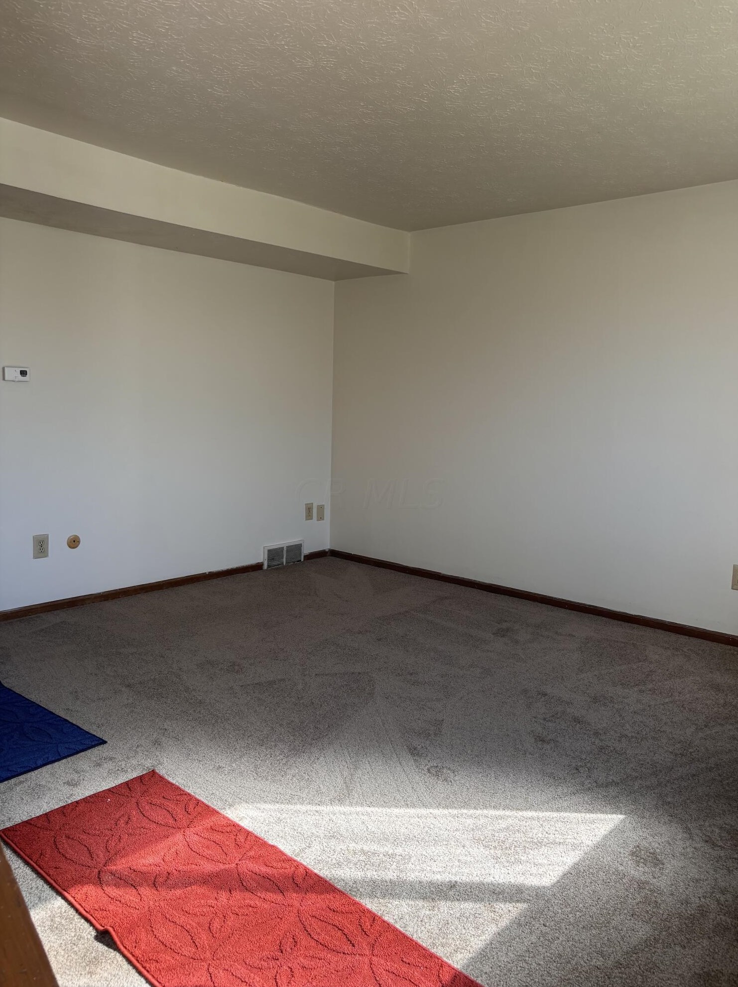 524 Clarendon Ave, Columbus OH 43223-2055 exterior