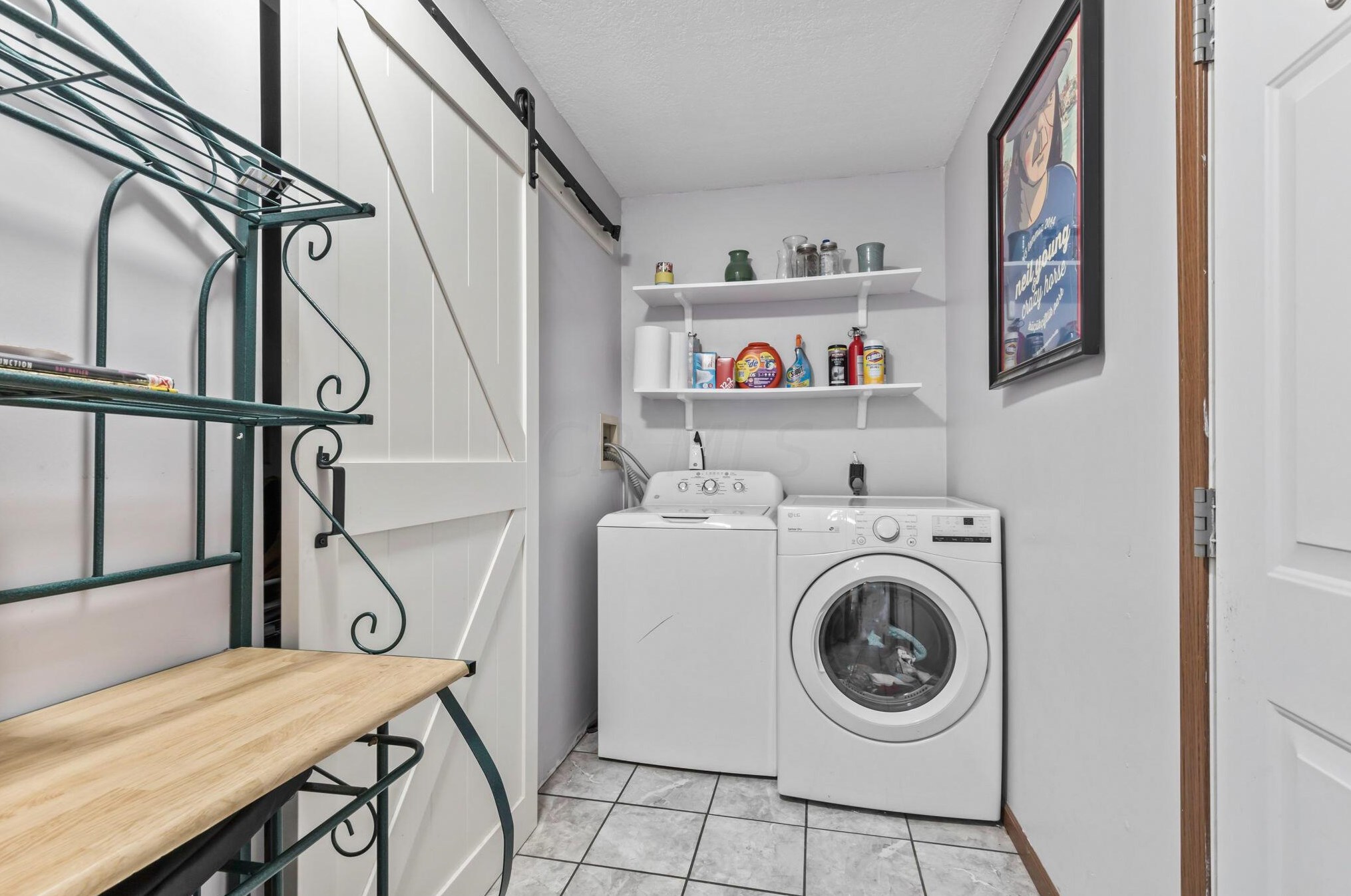 3091 Tweedsmuir Ln, Dublin OH  43017-1844 exterior