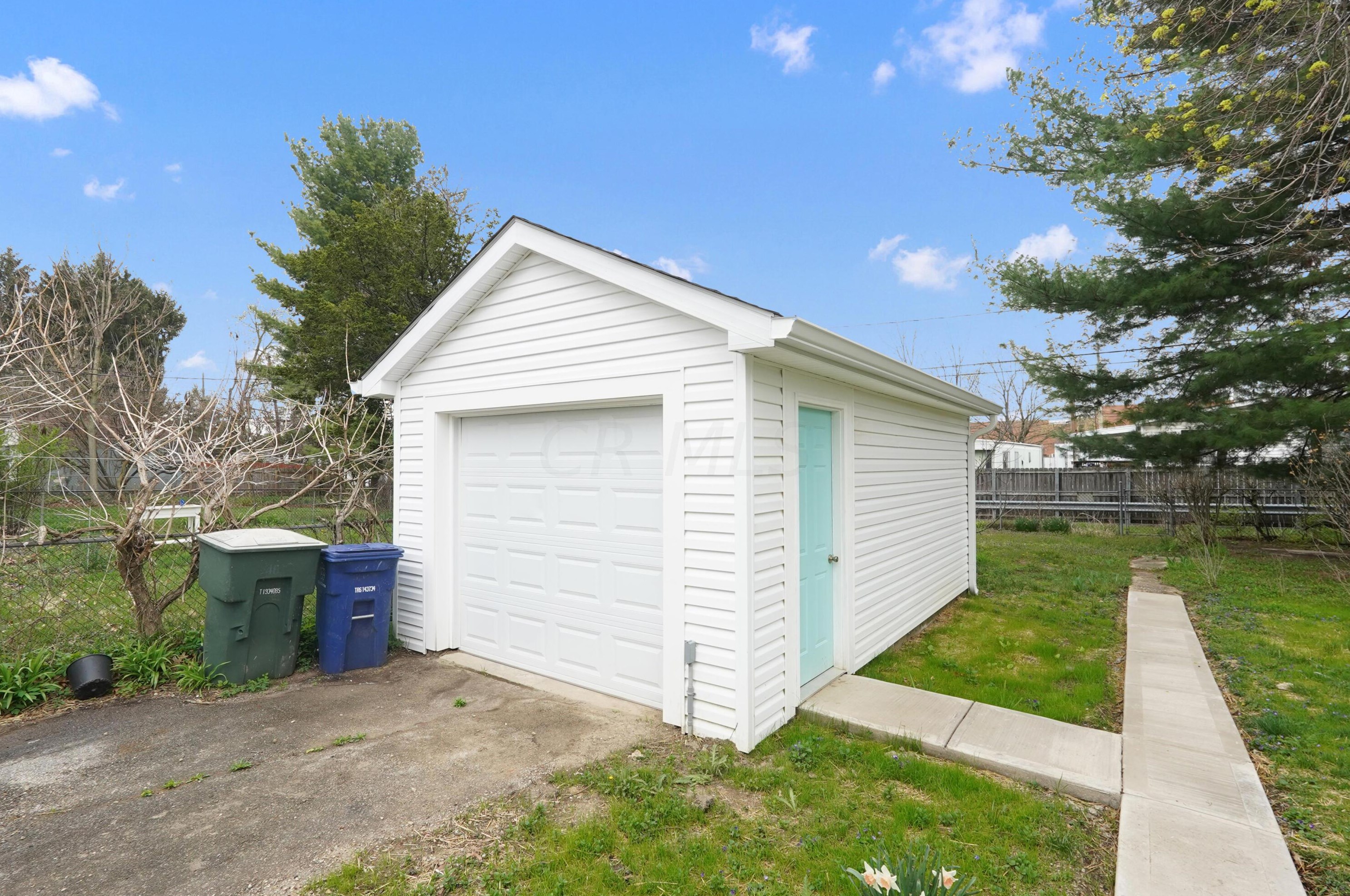 46 Leland Ave, Columbus OH  43214-1512 exterior