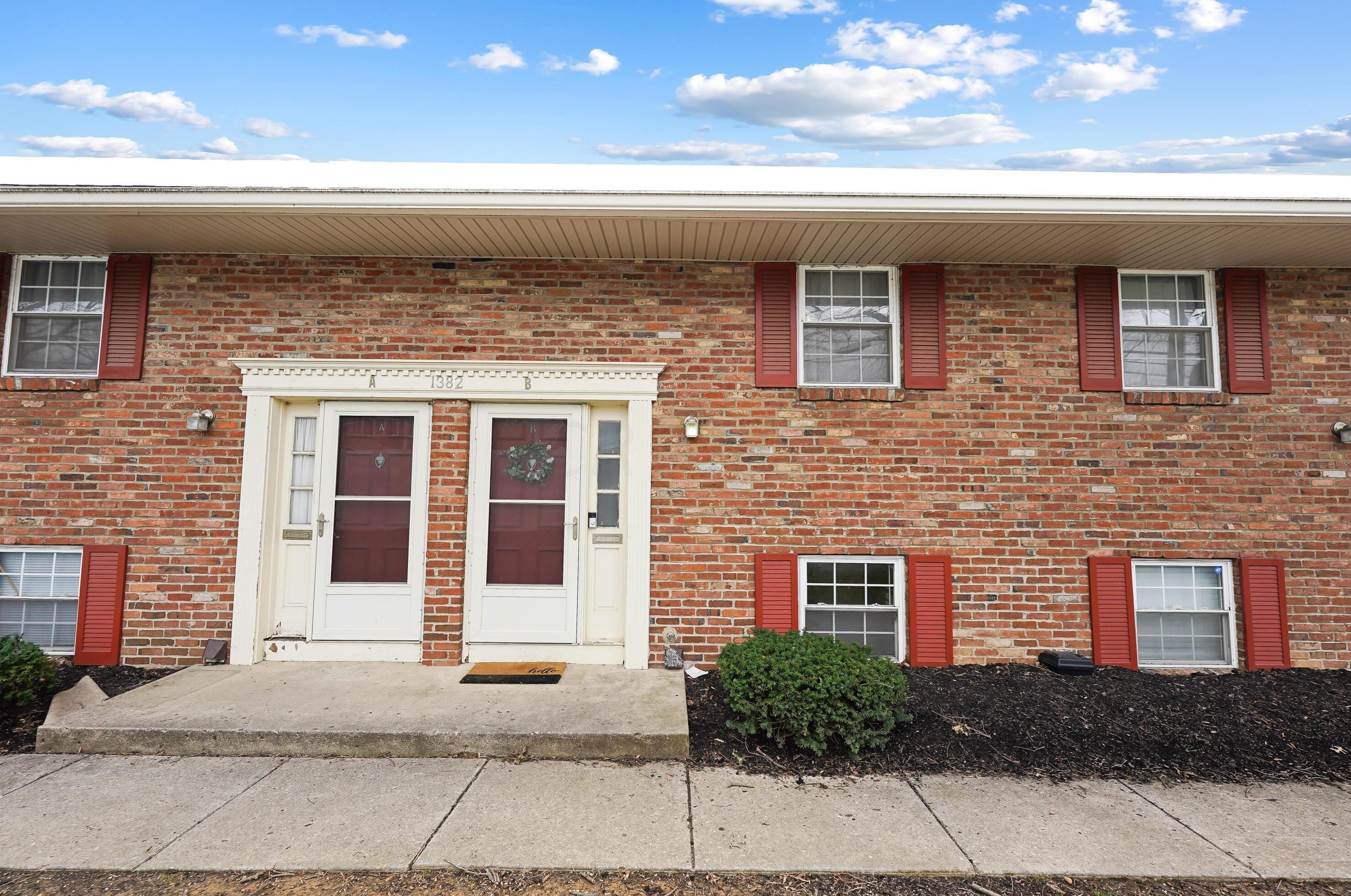1382 Bluff Ave, Columbus, OH 43212-3773