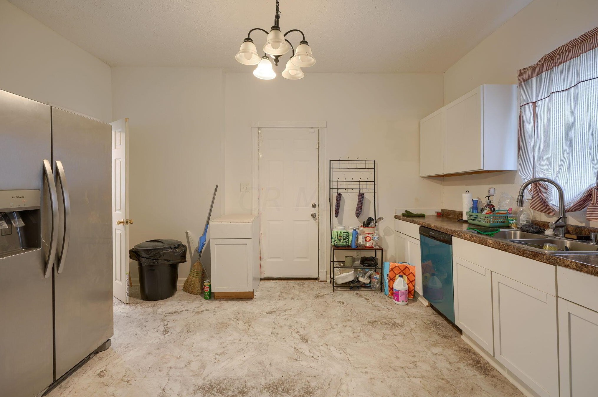 224 Harris Ave, Columbus OH 43204-3013 exterior