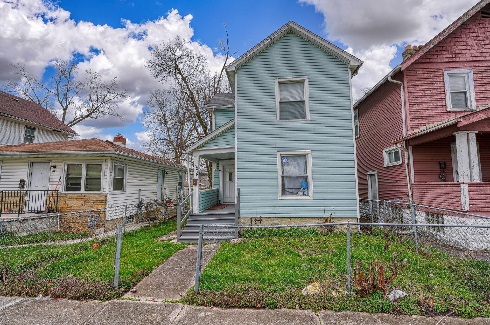 224 Harris Ave, Columbus OH 43204-3013 exterior