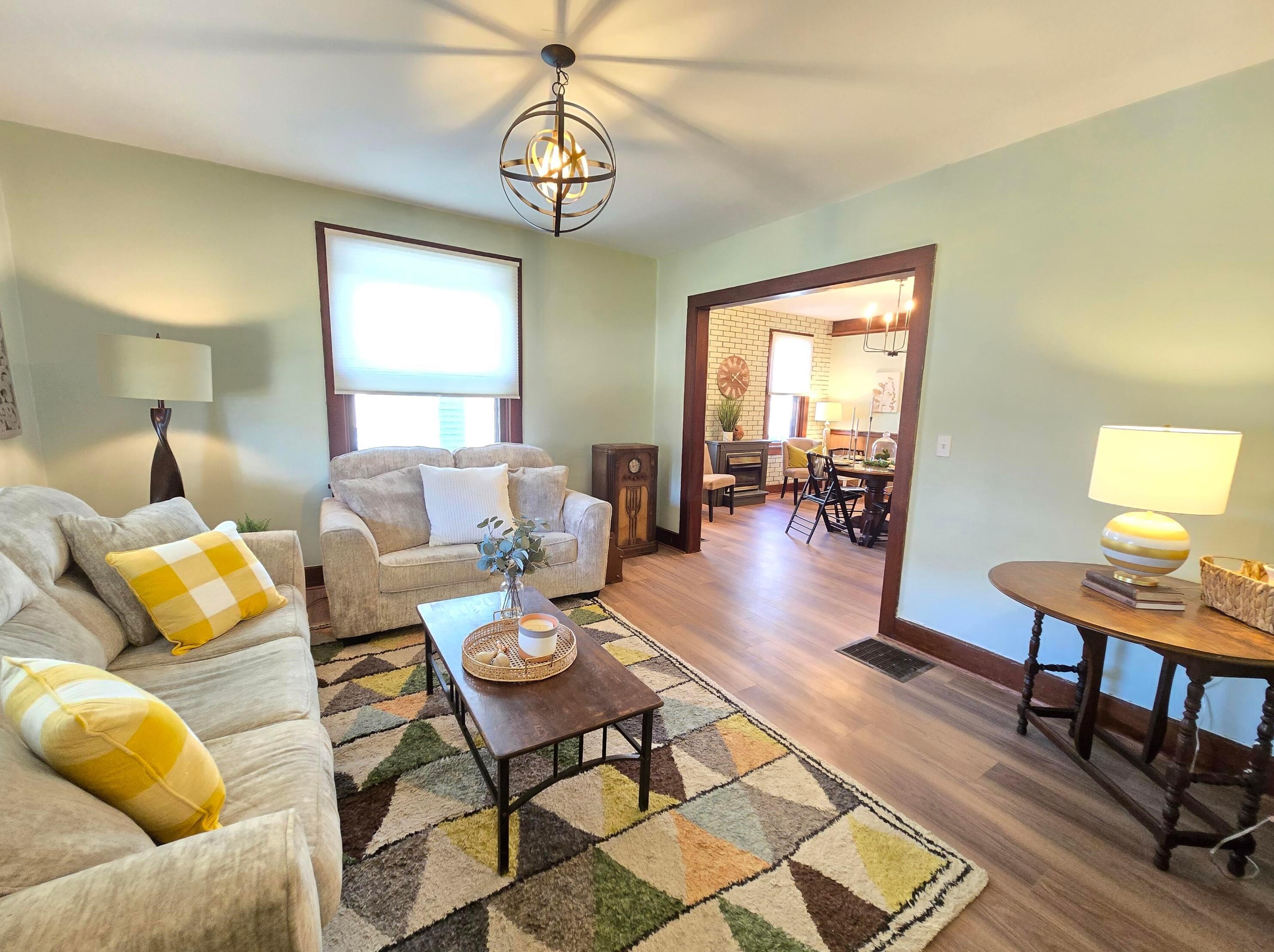 528 Prospect St, Bucyrus, OH 44820-2827