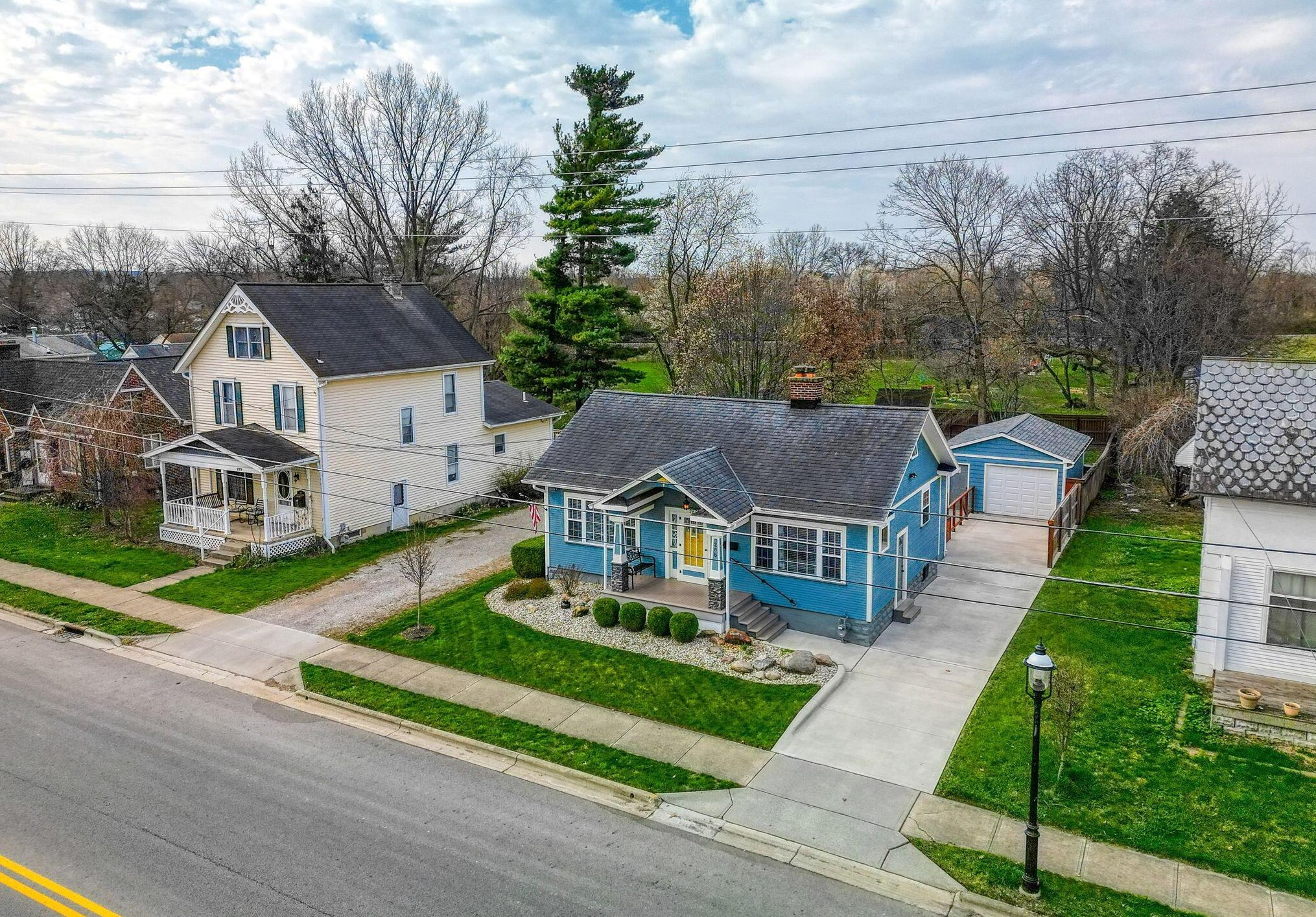 285 Waterloo St, Cnl Wnchstr OH  43110-1014 exterior