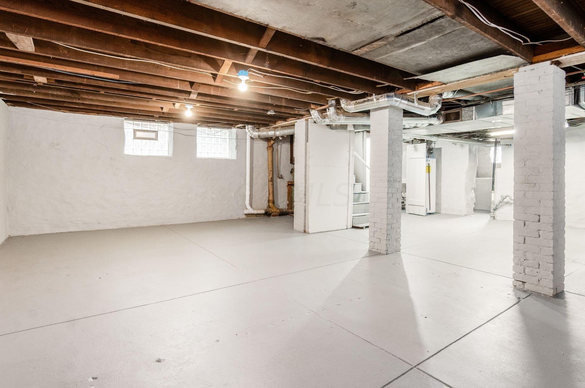 1841 Bryden Rd, Columbus OH  43205-2260 exterior