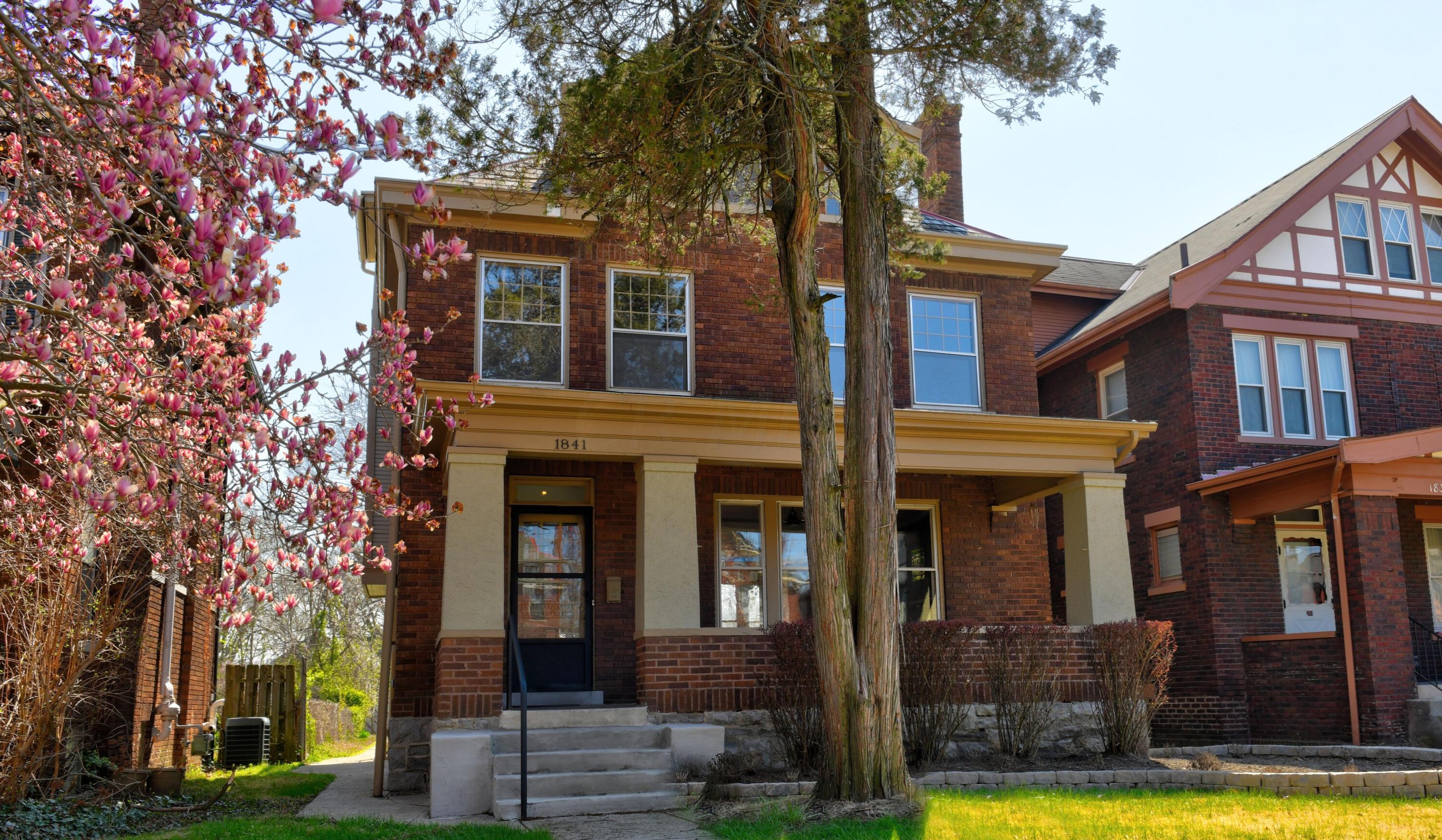 1841 Bryden Rd, Columbus OH  43205-2260 exterior