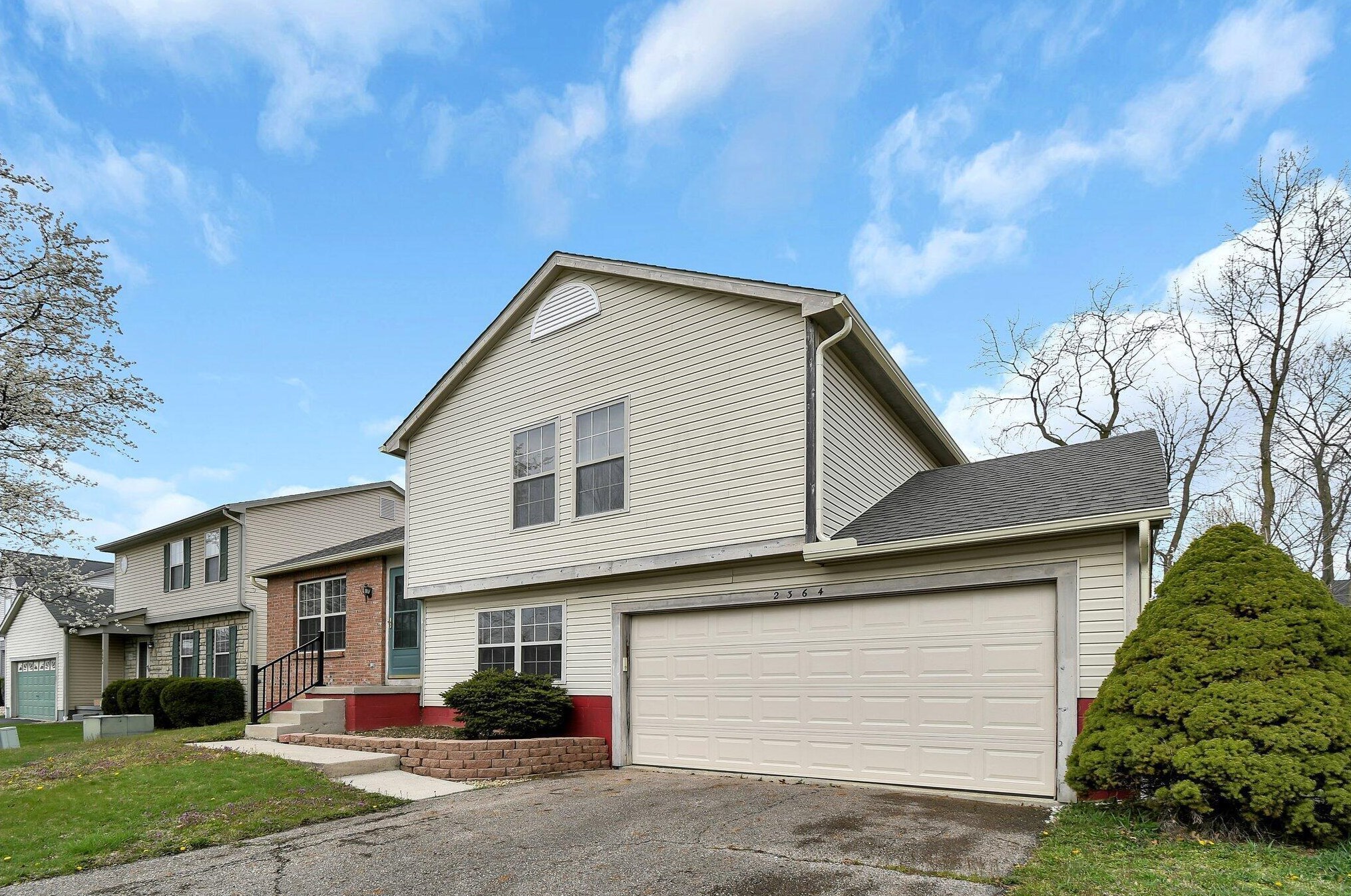 2364 Rolling Rock Dr, Columbus, OH 43229-4780