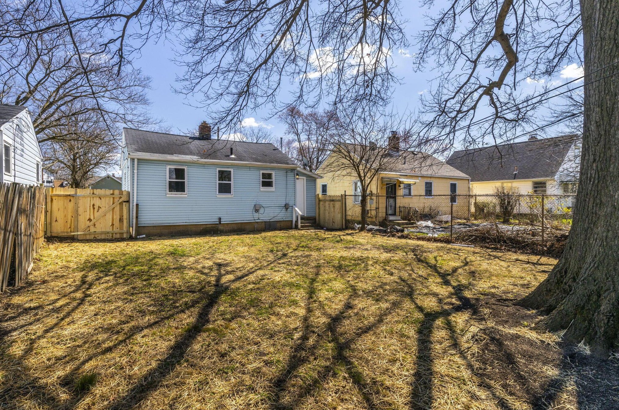 3003 Pontiac St, Columbus OH  43224-4040 exterior