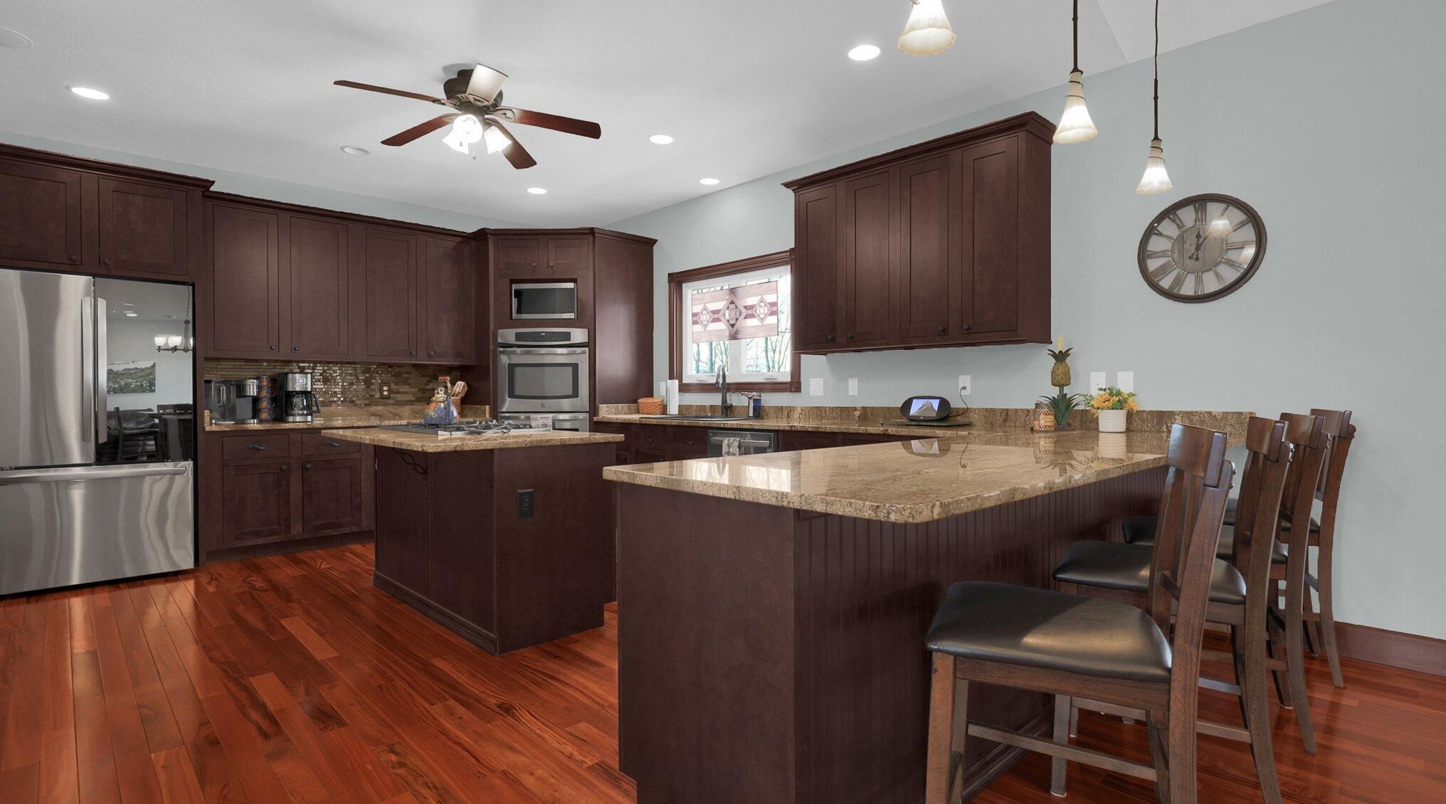 3163 Sarah Dr, Lancaster OH 43130-7866 exterior