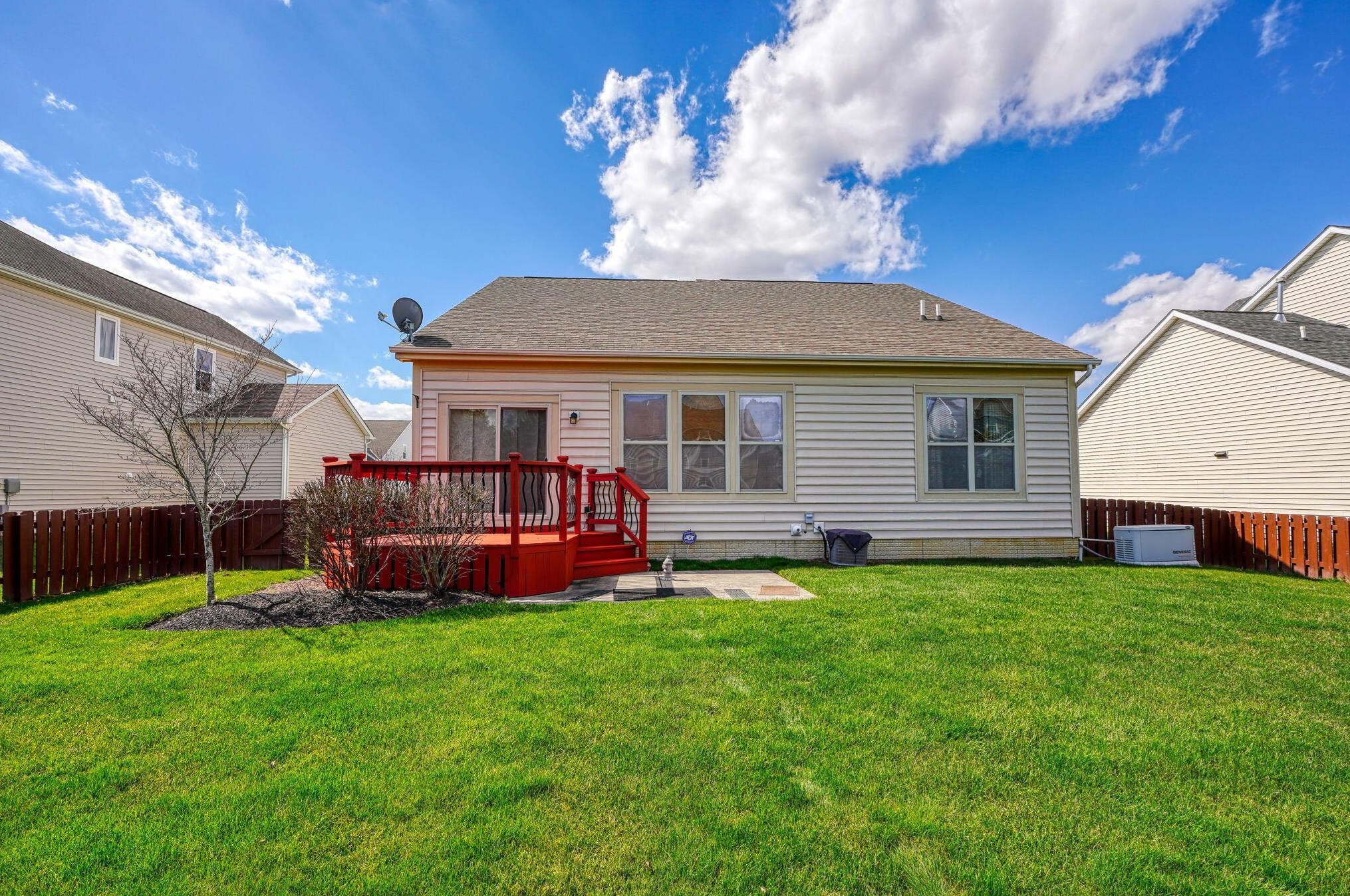 136 Tallow St, Pickerington, OH 43147-7765