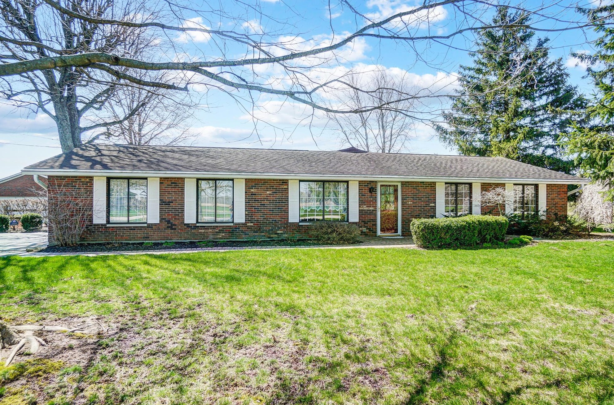 2555 Old Us Hwy 40 Nw, London, OH 43140