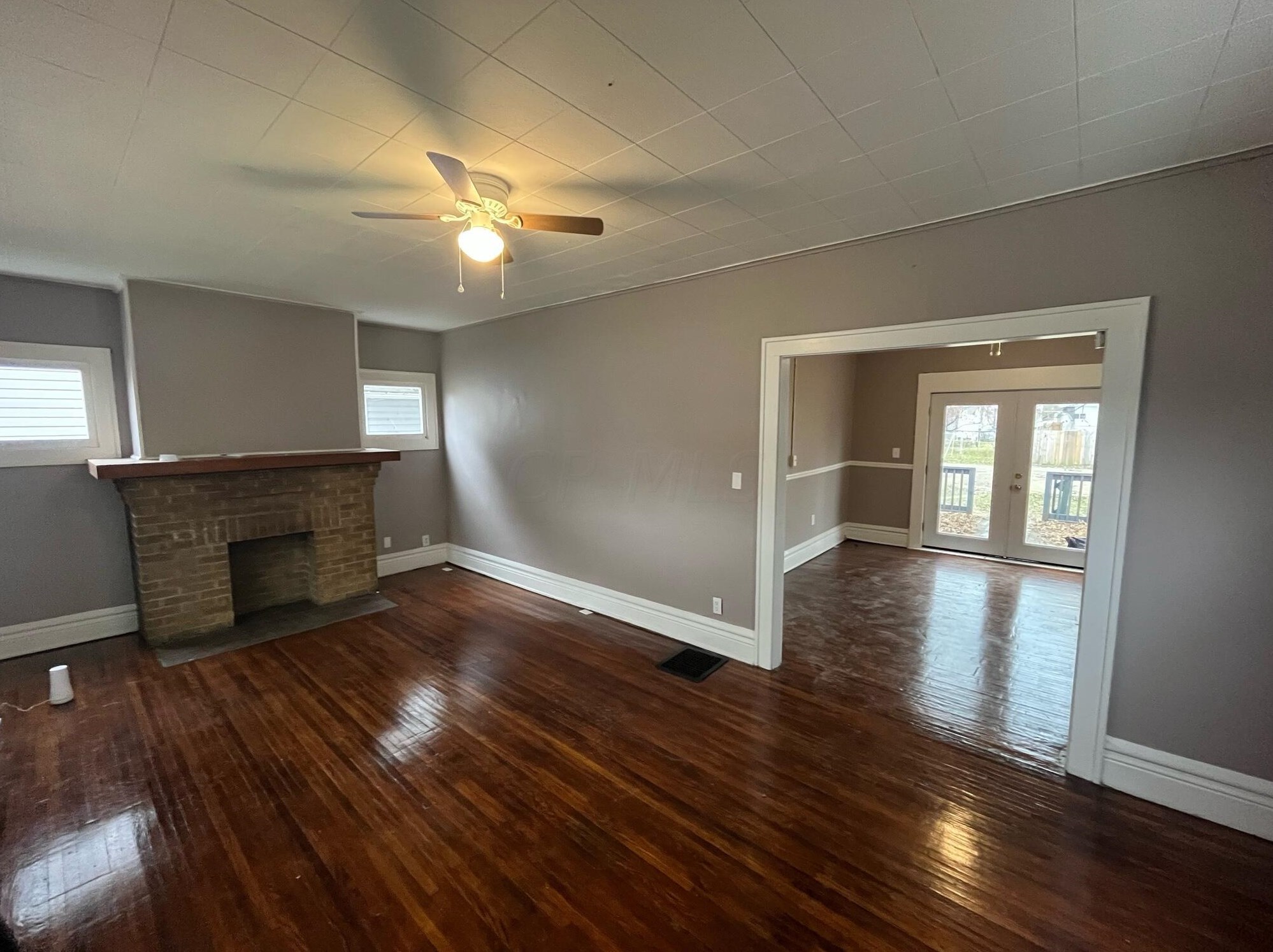 195 Ogden Ave, Columbus, OH 43204-3260