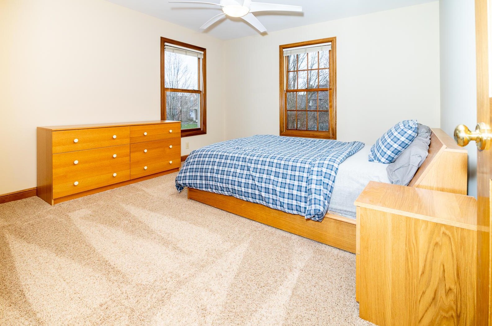 4861 Carrigan Ridge Dr, Dublin OH  43017-8617 exterior