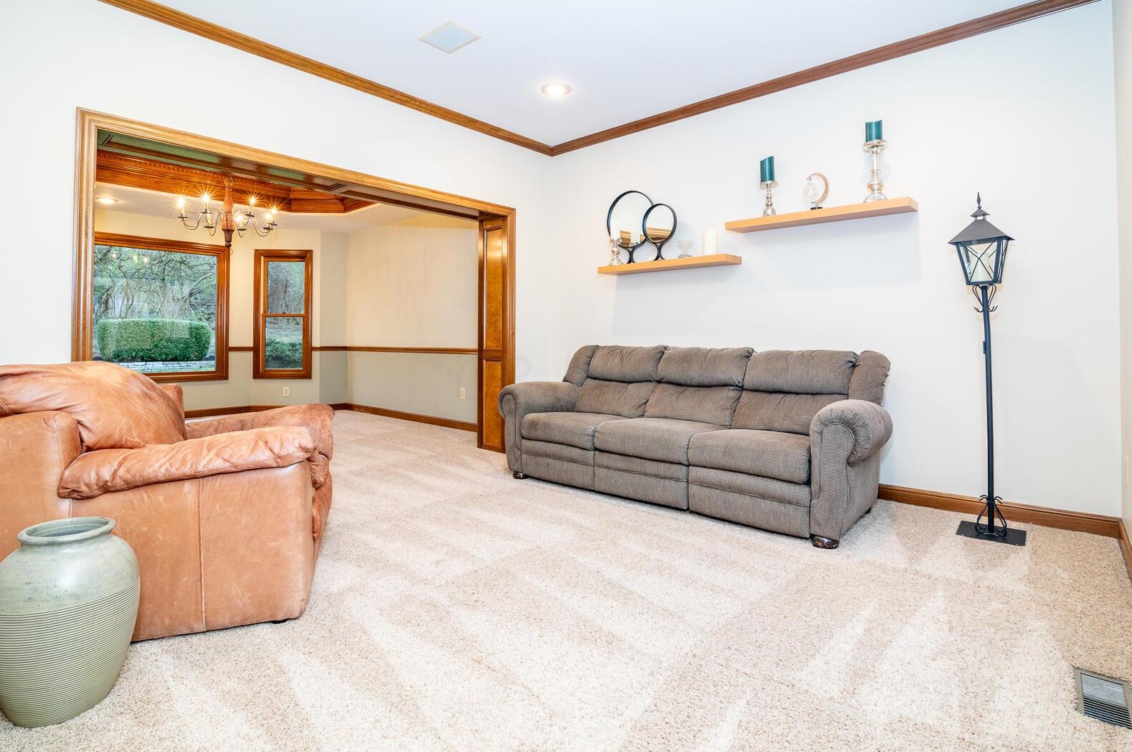 4861 Carrigan Ridge Dr, Dublin OH  43017-8617 exterior