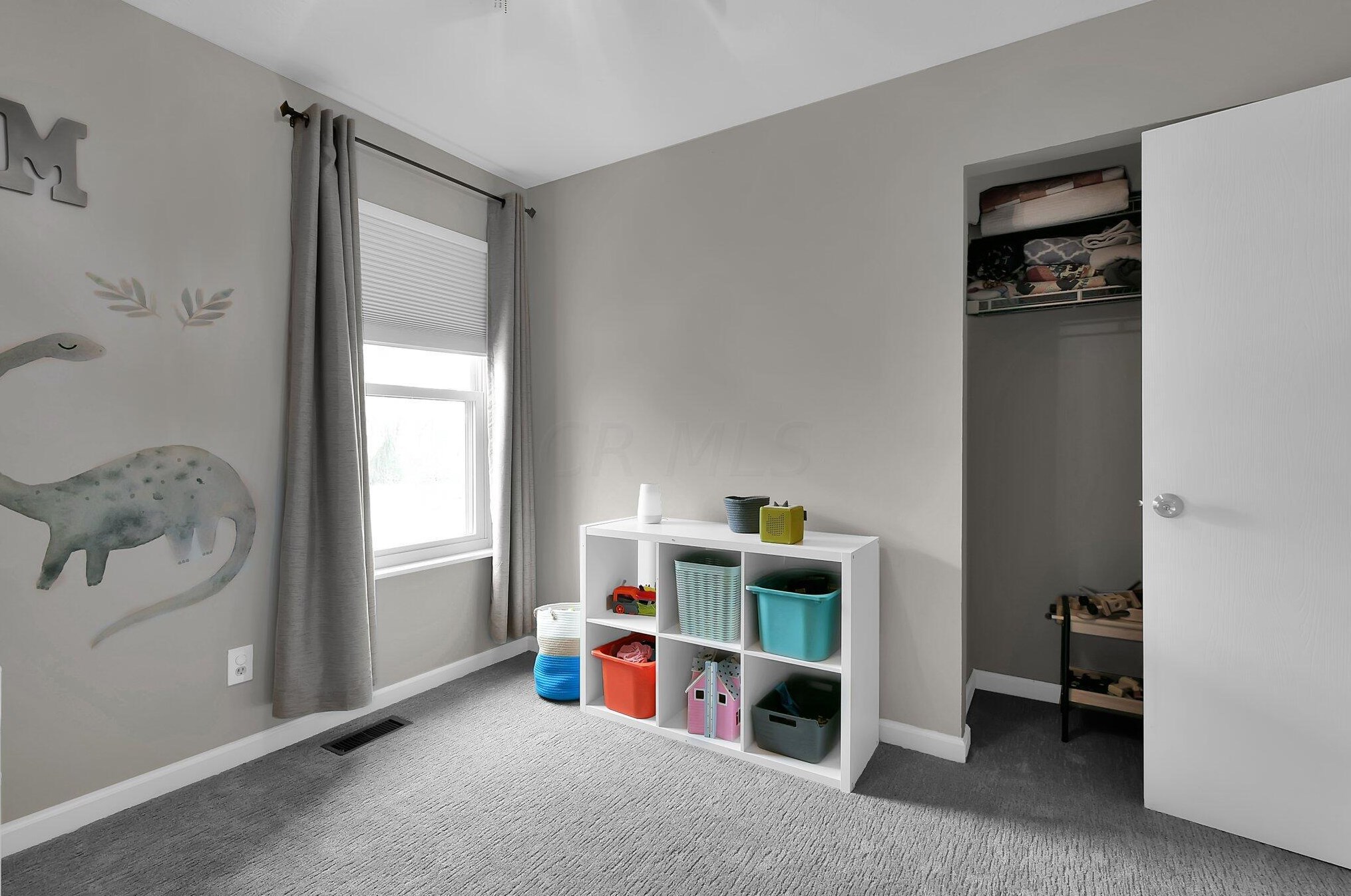 549 Gahanna Highlands Dr, Columbus OH 43230-7016 exterior