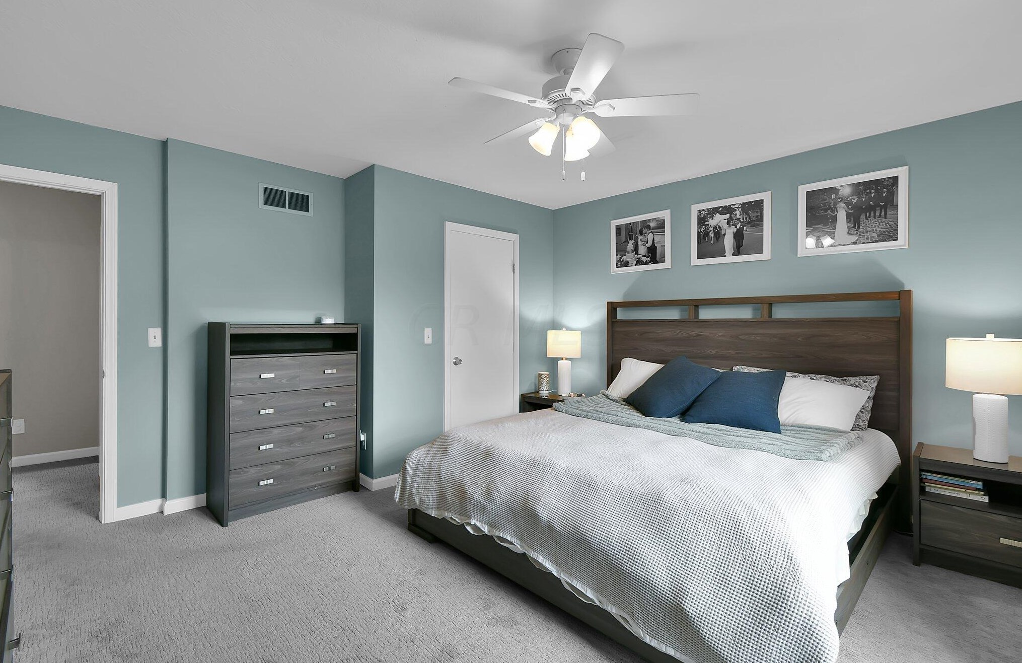 549 Gahanna Highlands Dr, Columbus OH 43230-7016 exterior