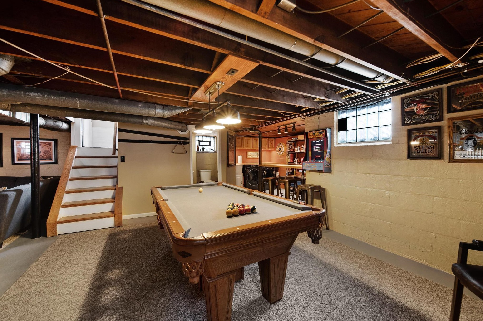 39 Torrence Rd, Columbus OH 43214-3819 exterior