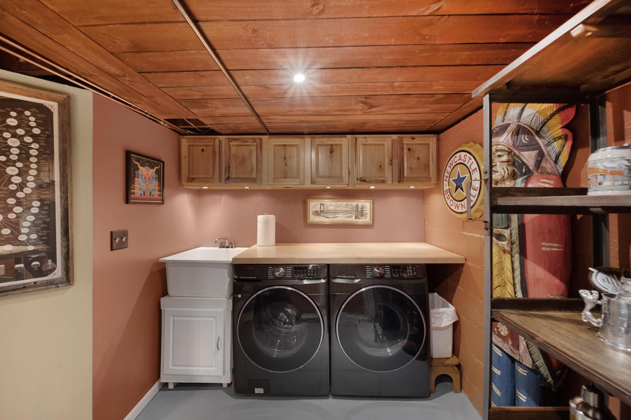 39 Torrence Rd, Columbus OH 43214-3819 exterior