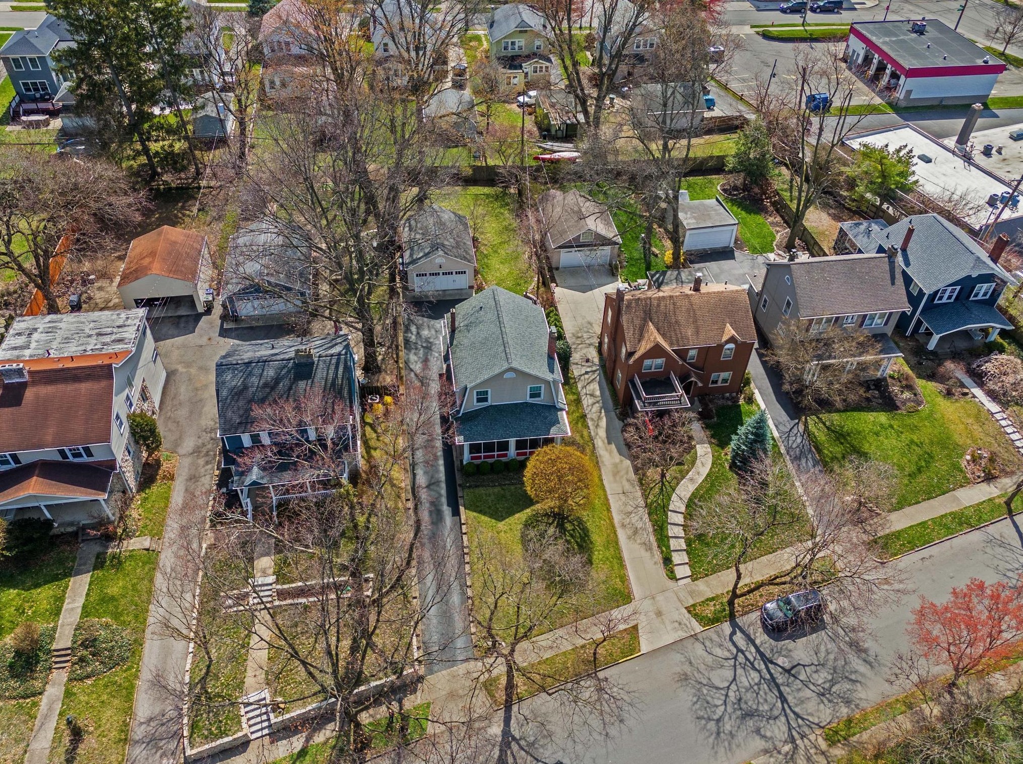 39 Torrence Rd, Columbus OH 43214-3819 exterior