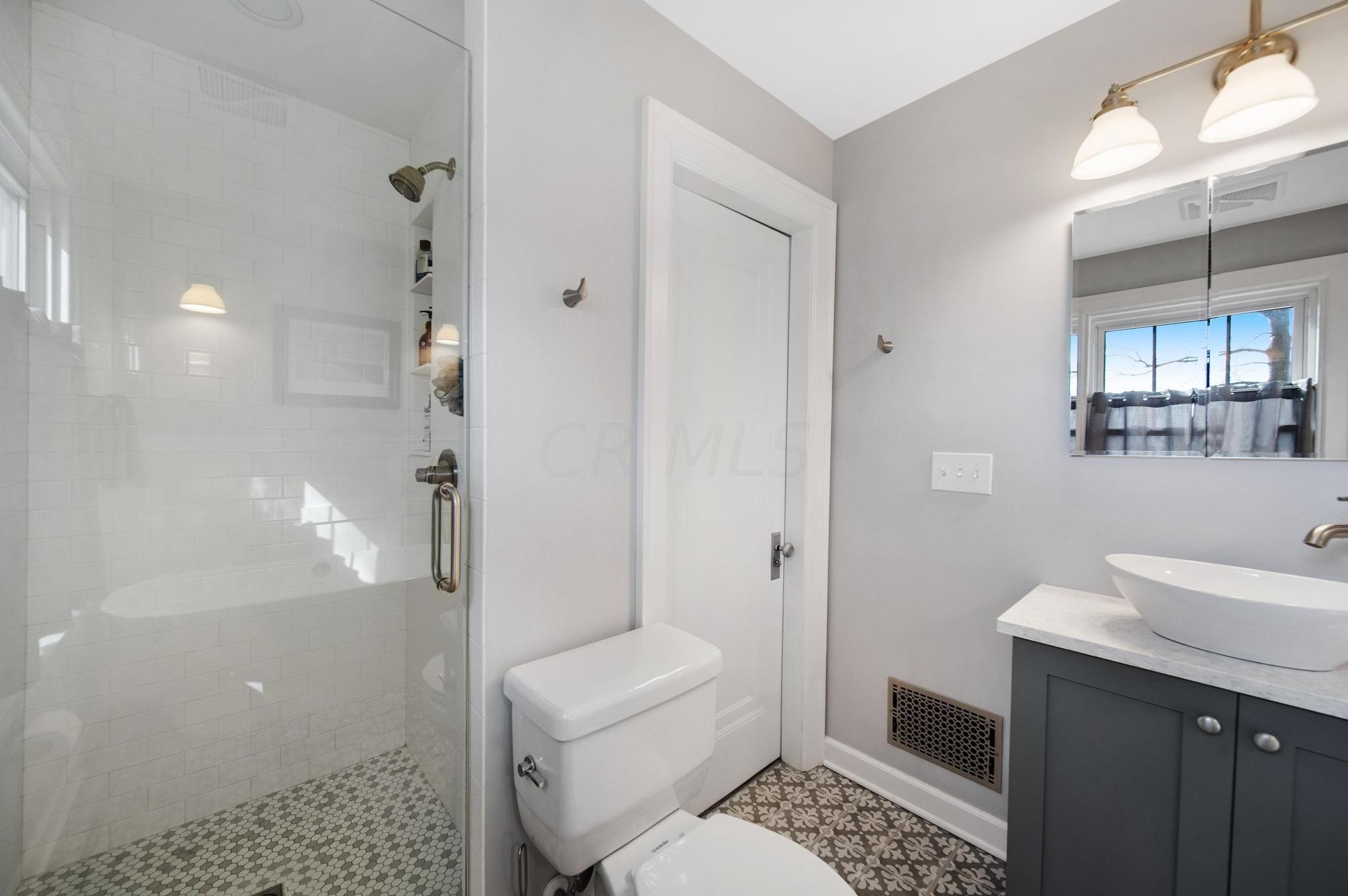 39 Torrence Rd, Columbus OH 43214-3819 exterior