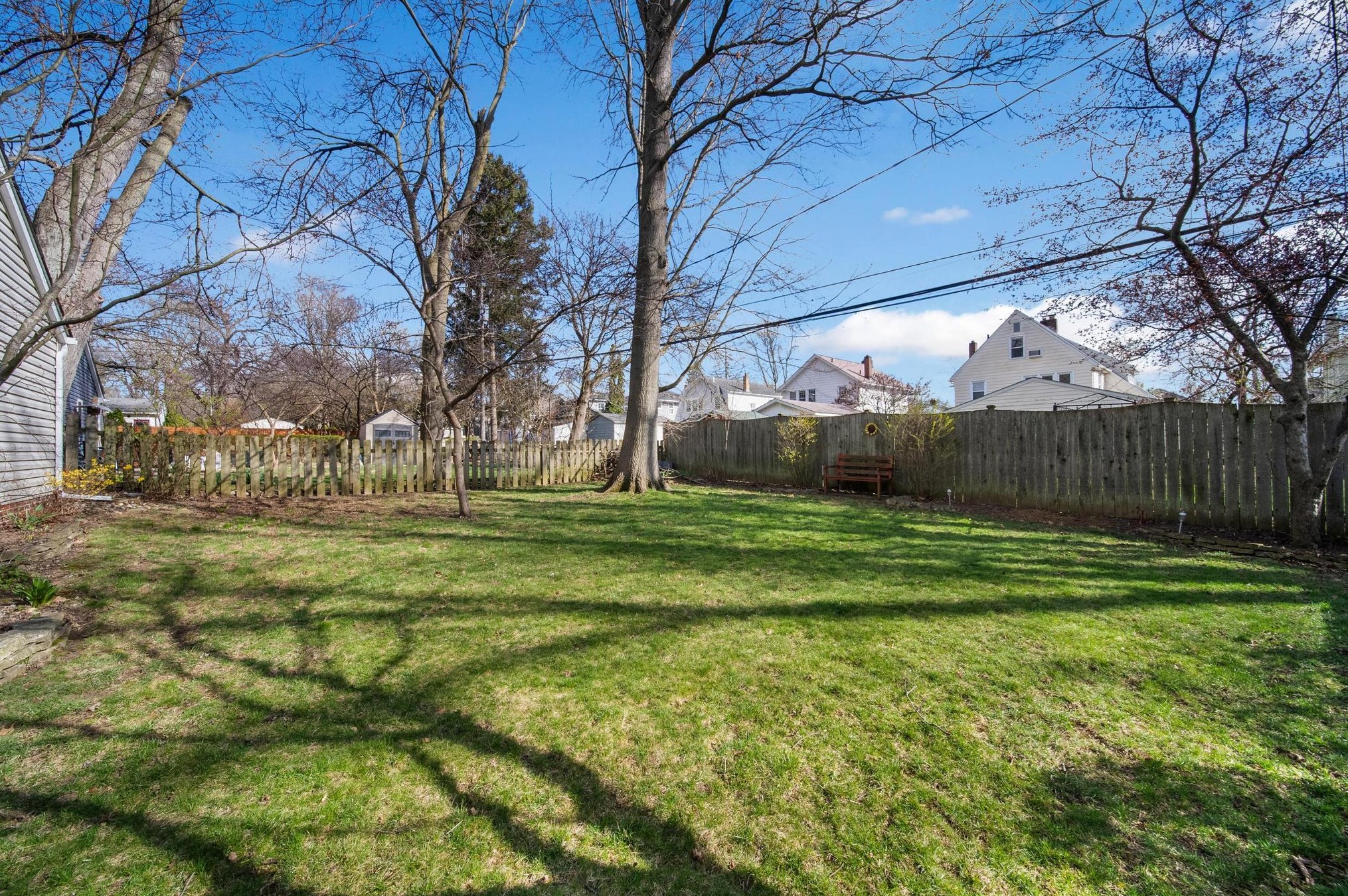 39 Torrence Rd, Columbus OH 43214-3819 exterior